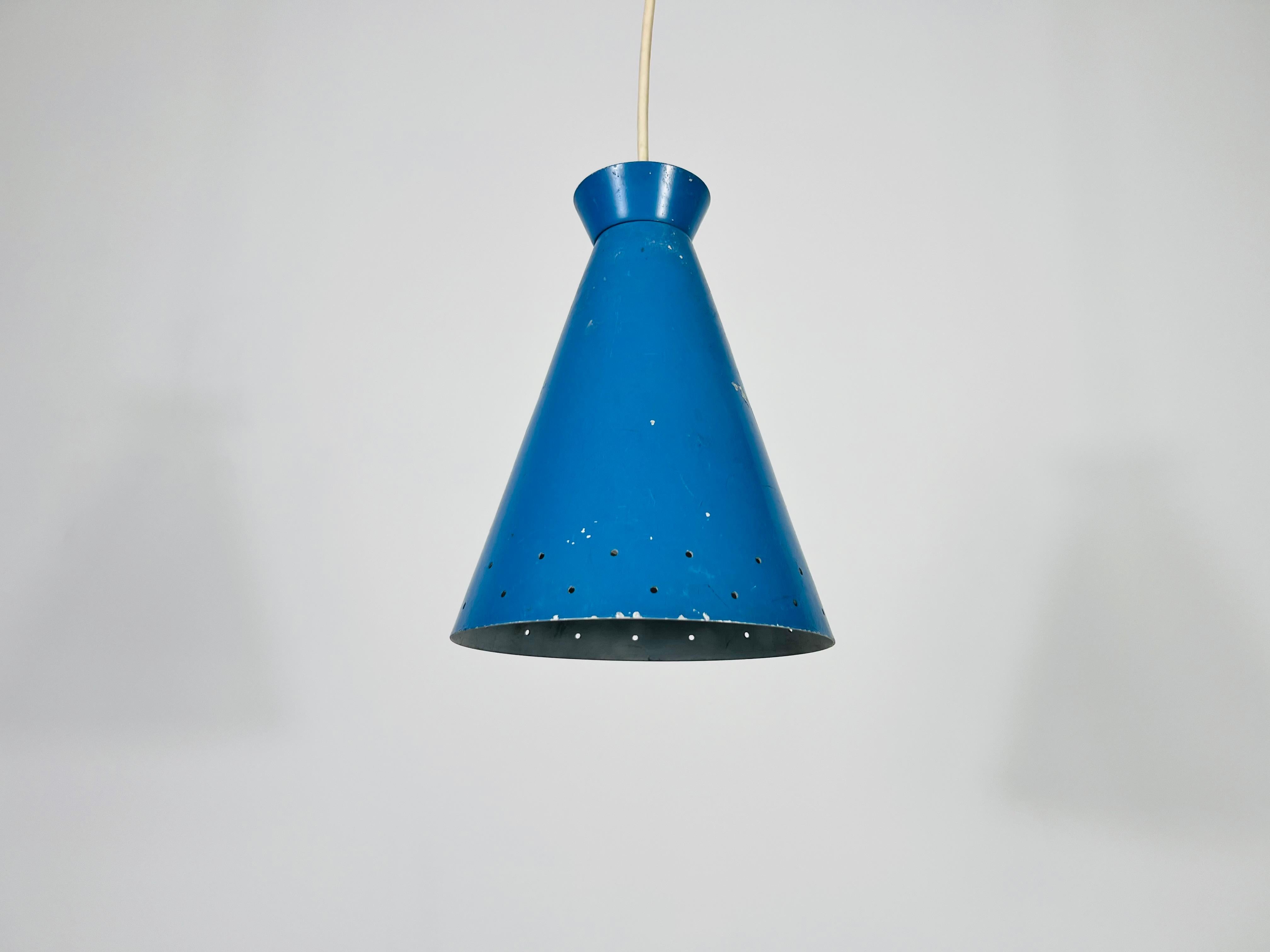 Lampe suspendue italienne Diabolo bleu, années 1950, Italie Bon état - En vente à Hagenbach, DE