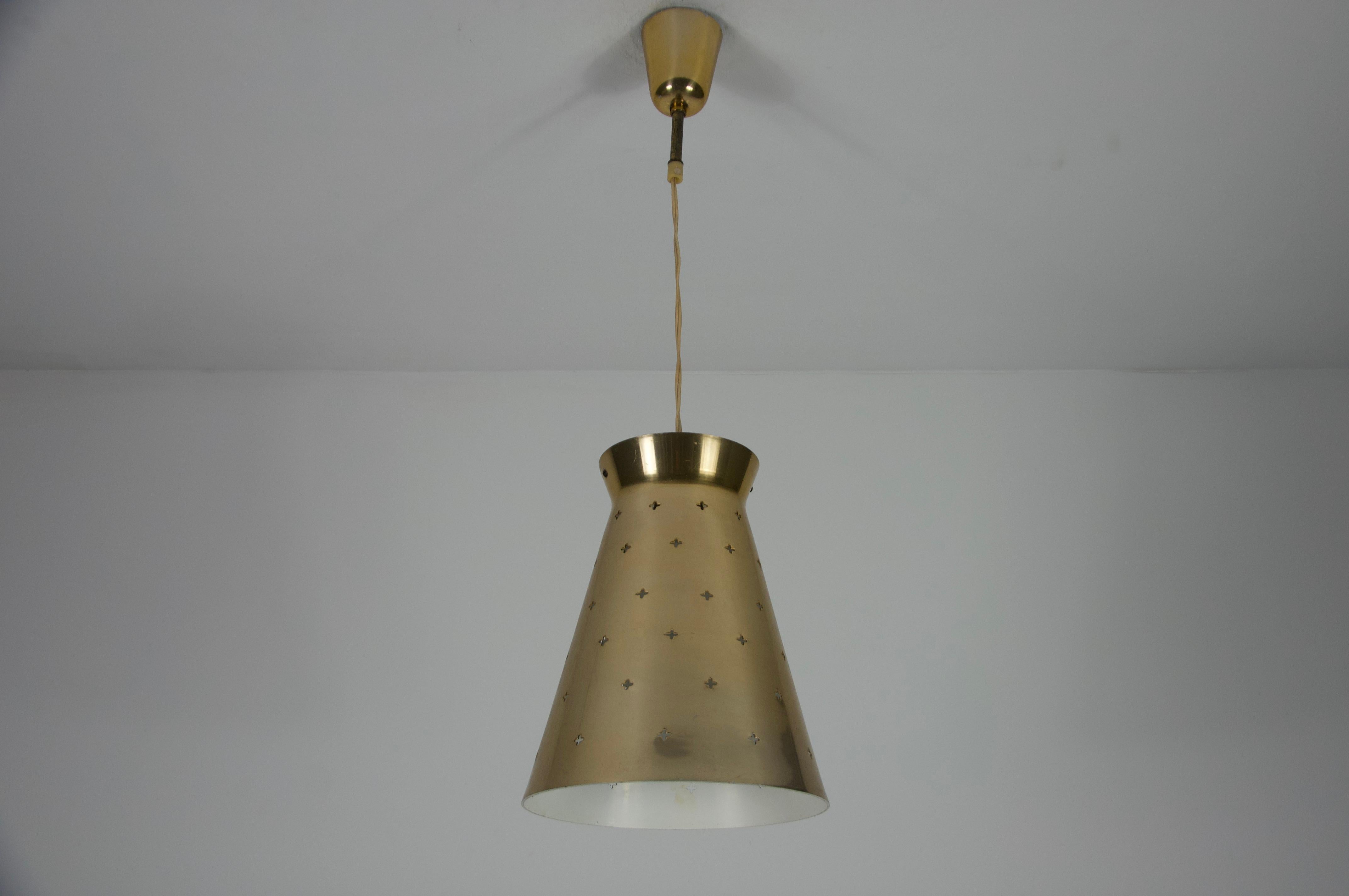 Lámpara colgante italiana de latón Diabolo, años 50, Italia Moderno de mediados de siglo en venta
