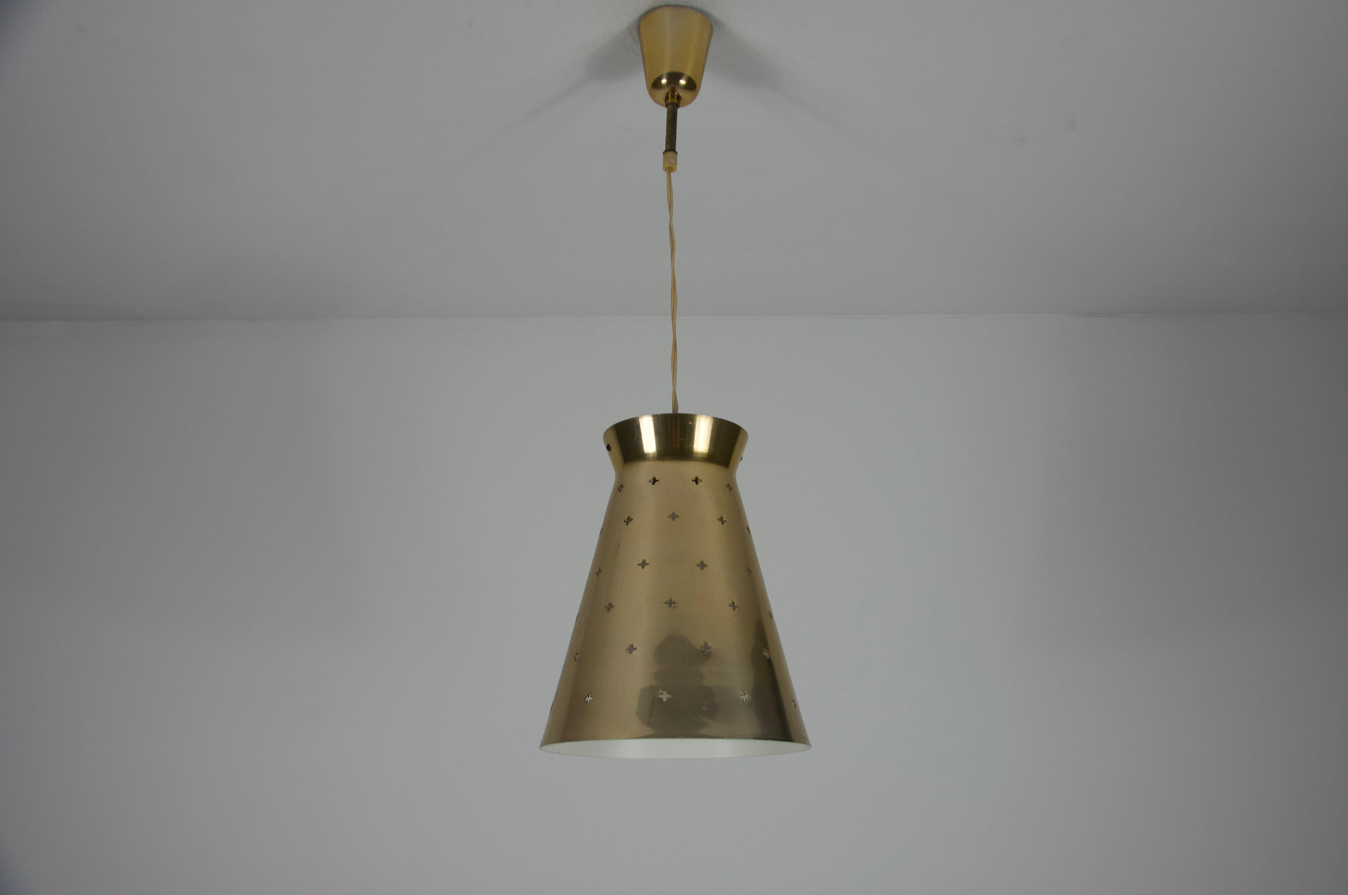 Lámpara colgante italiana de latón Diabolo, años 50, Italia Italiano en venta