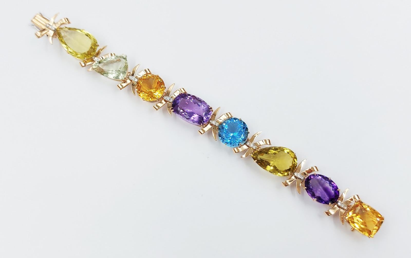 Contemporain Bracelet italien en or jaune 18 carats avec diamants, améthyste, topaze et quartz en vente
