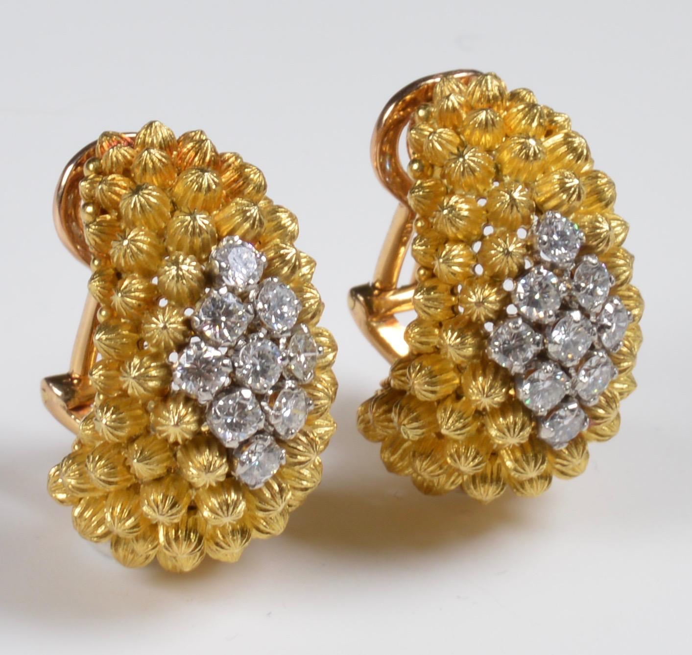 Modern Italian 18 Karat Yellow Gold Diamond Clip-On Earrings