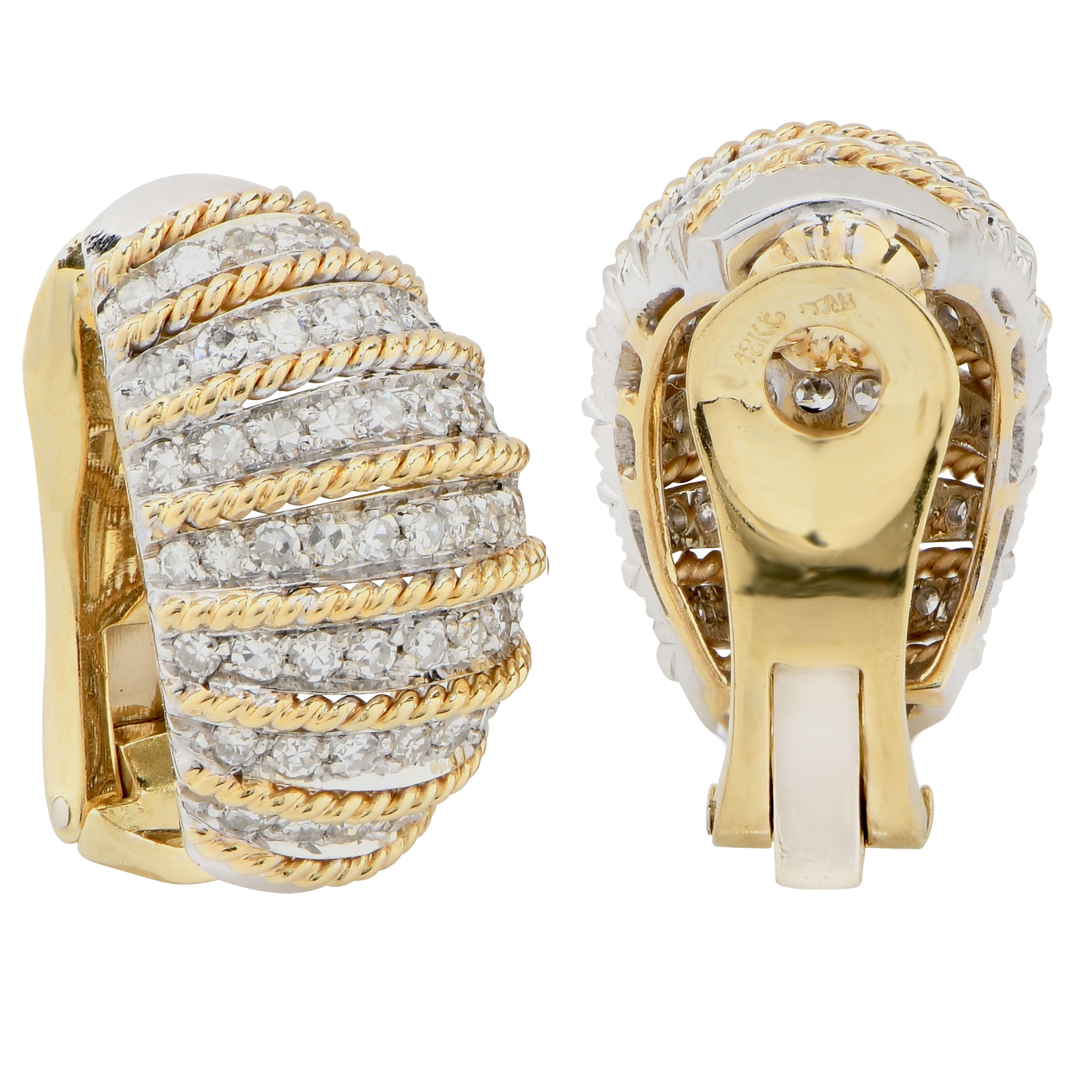 Taille simple Boucles d'oreilles italiennes en or jaune 18 carats et diamants en vente