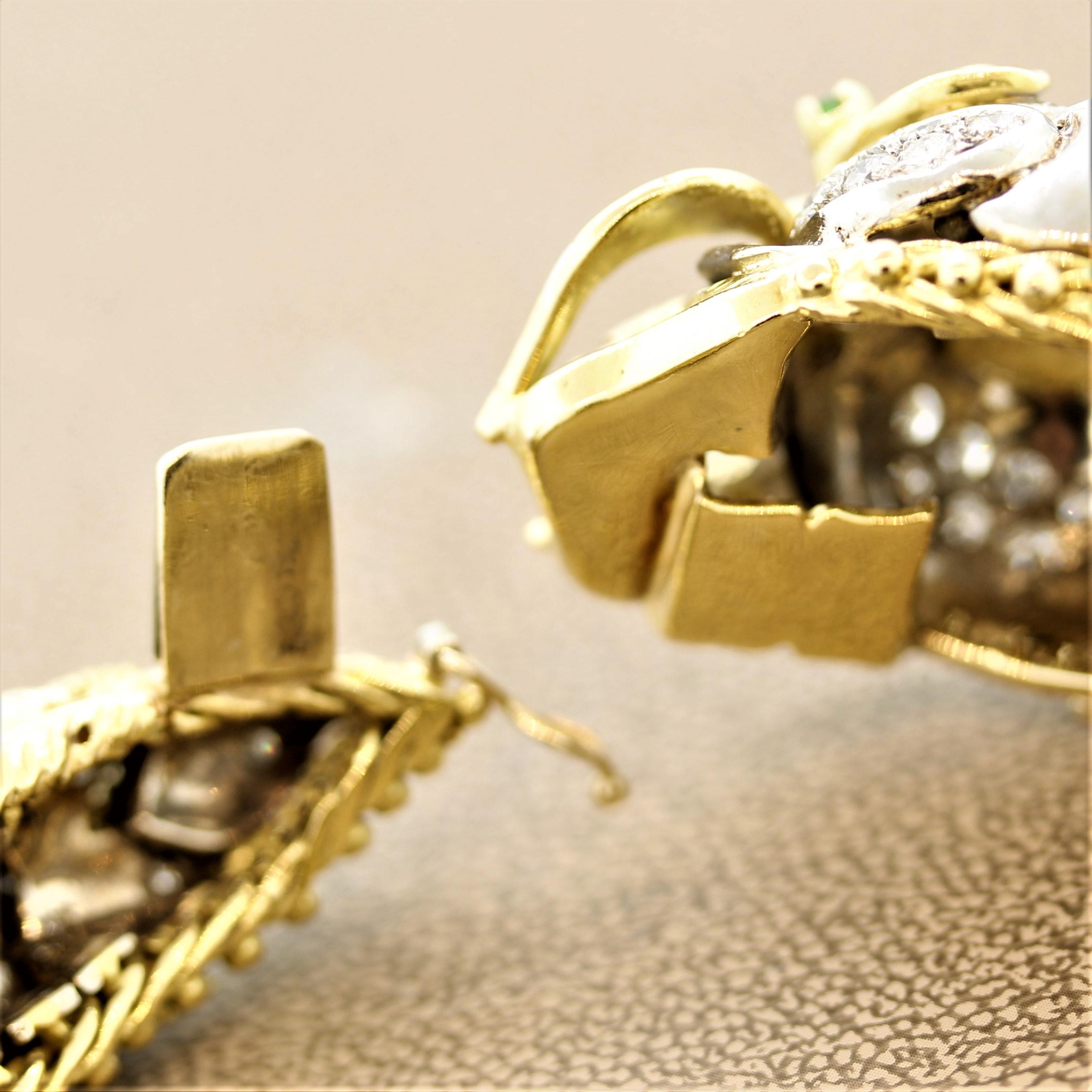 Bracelet italien en or avec dragon en diamants, émeraudes et émail en vente 3
