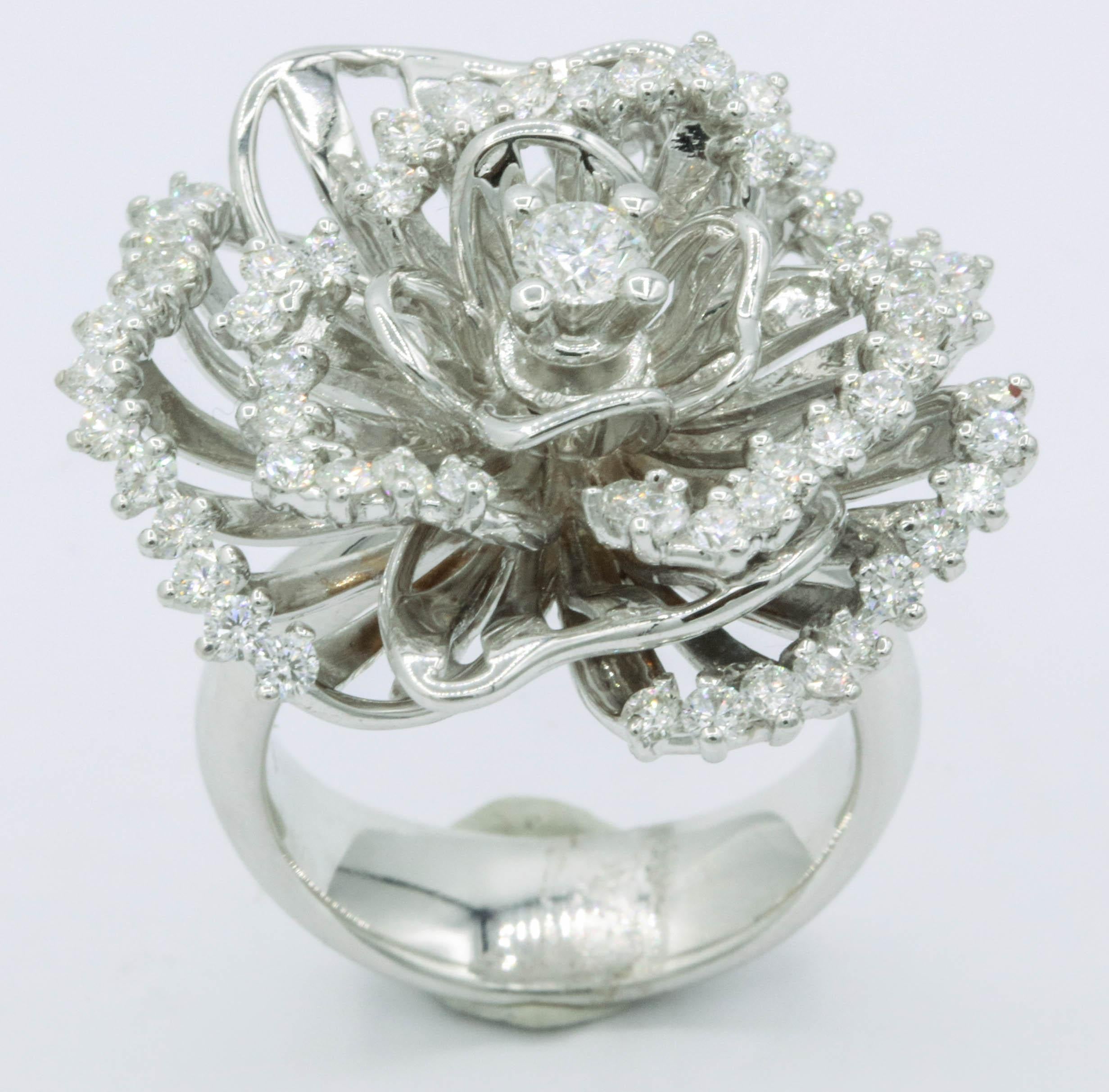 Women's Diamond Flower Cocktail Ring 1.84 Carats 18 Karat White Gold Made in Italy For Sale
