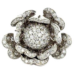 Italian Diamond Flower Temblant Petals Statement Ring Or blanc 18 carats