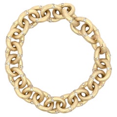 Italian Diamond Oval Matte Finish Link Bracelet 14 Karat Yellow Gold 1.32 Carats