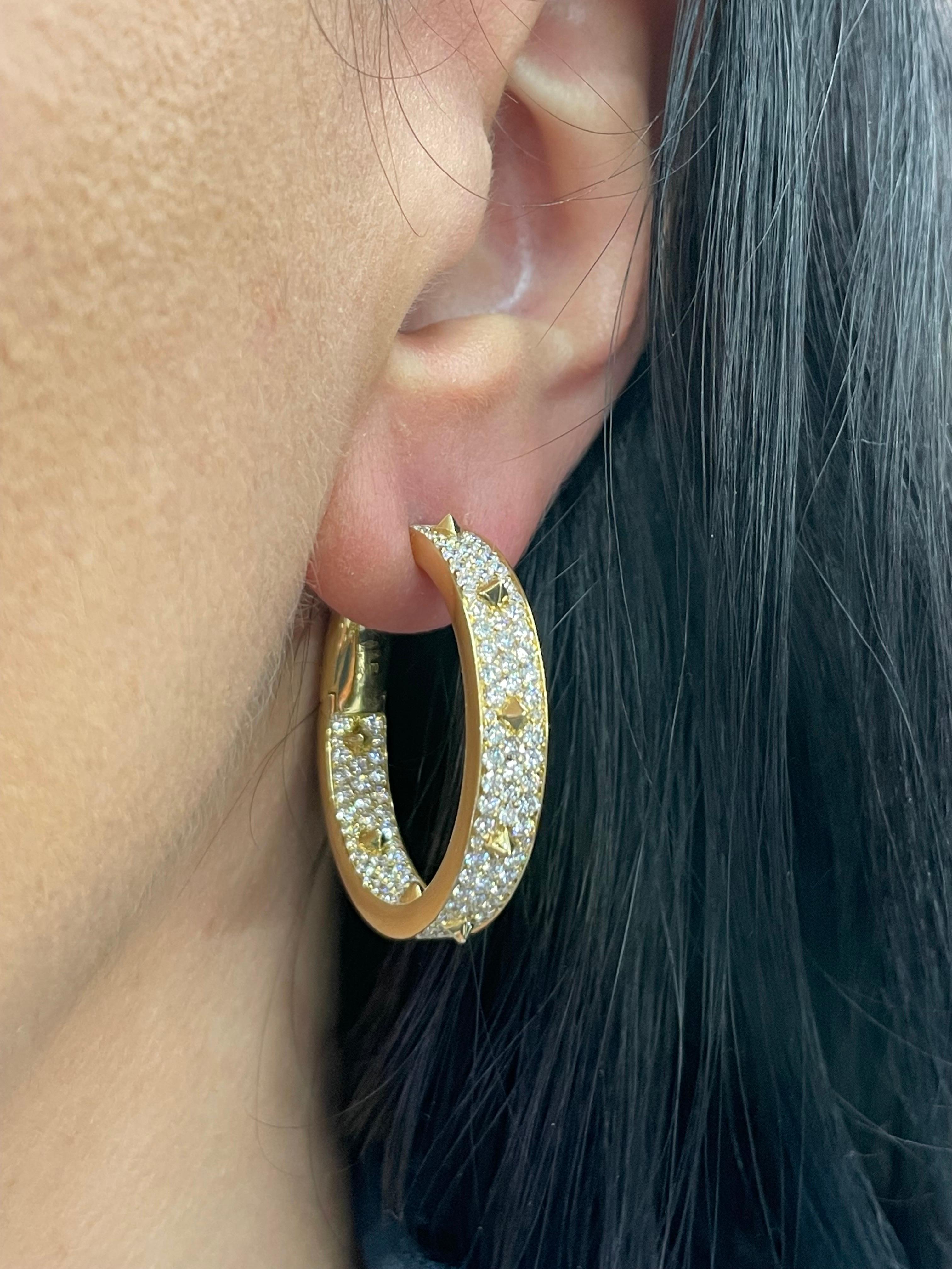 Italian Diamond Spike Hoop Earrings 2.60 Carats 18 Karat Yellow Gold F VS For Sale 5