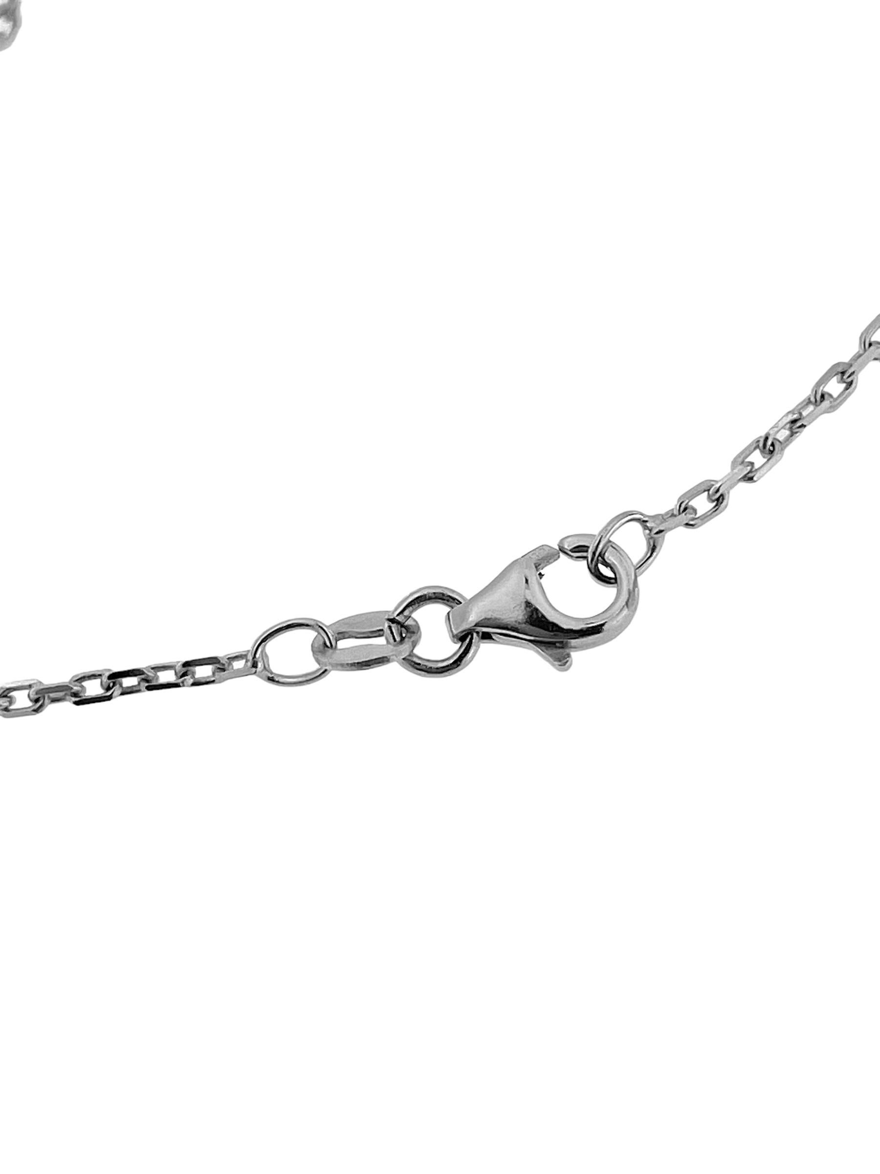 Taille brillant Collier cœur italien en or blanc 18 carats et diamants en vente