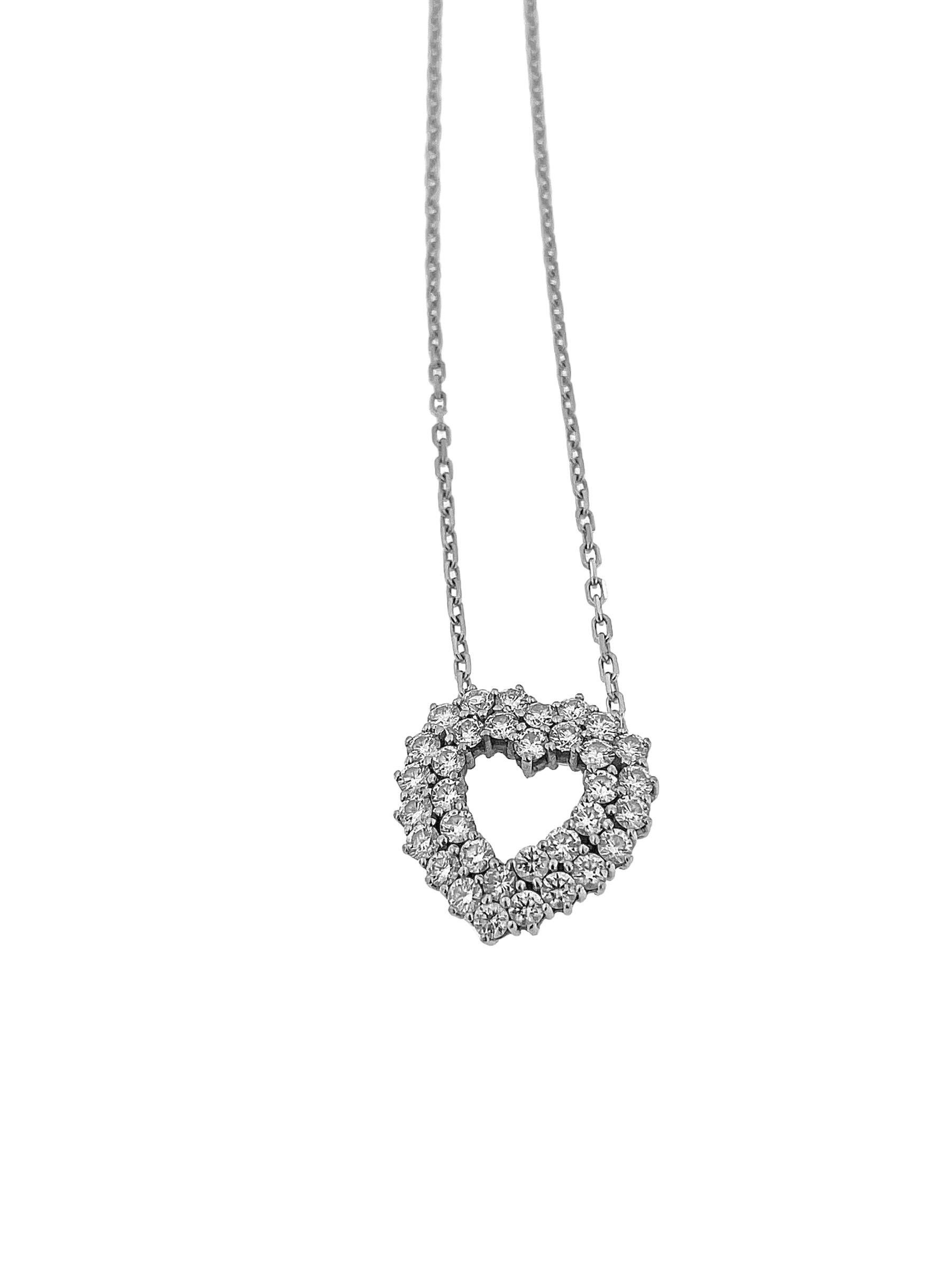 Collier cœur italien en or blanc 18 carats et diamants Excellent état - En vente à Esch sur Alzette, Esch-sur-Alzette