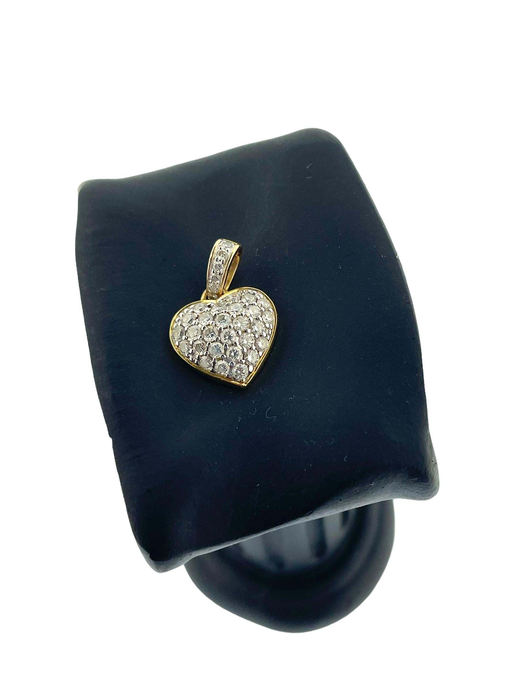 Women's or Men's Italian Diamonds Heart Pendant 18 karat Yellow and White Gold For Sale