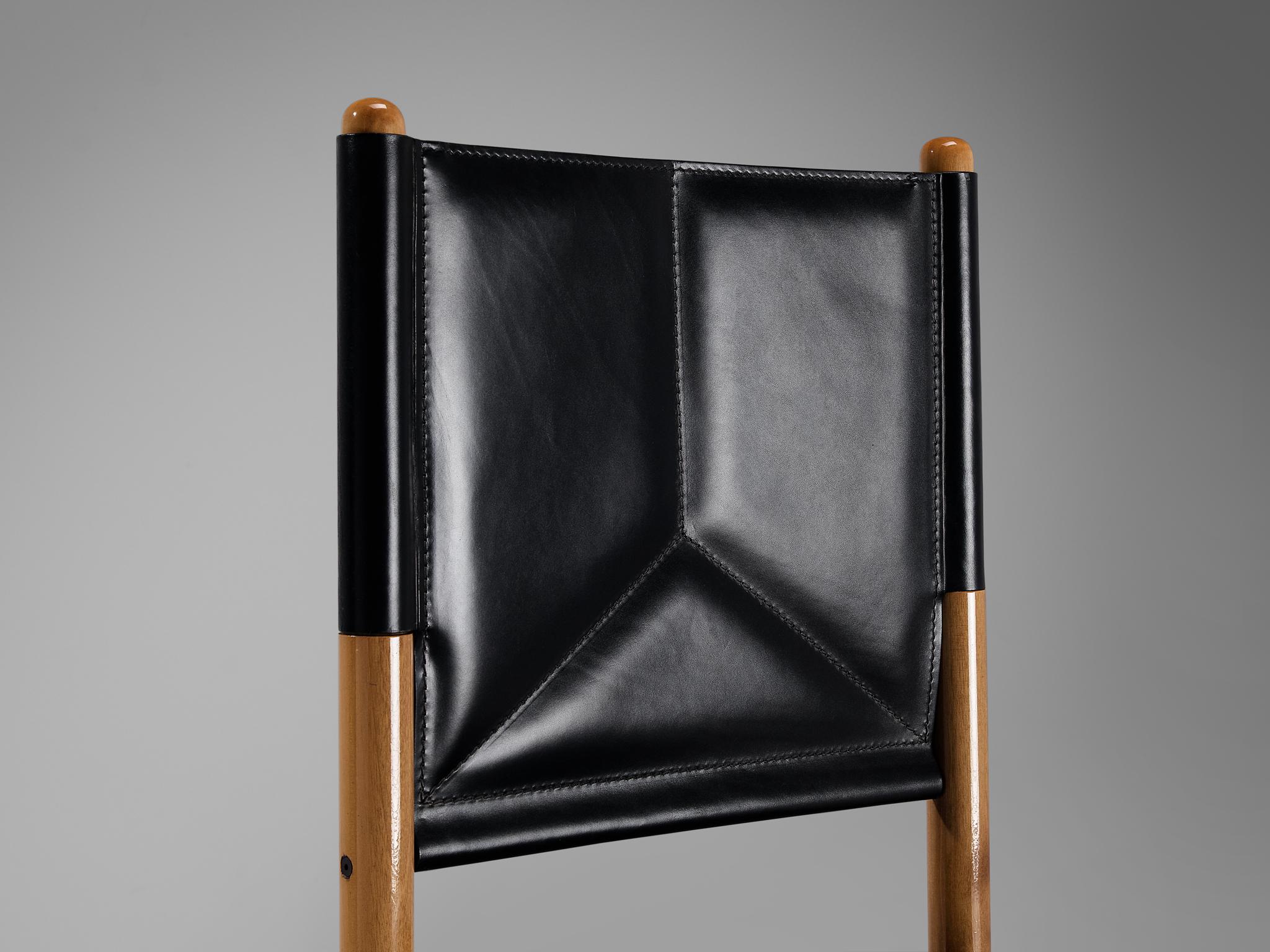 Italian Dining Chair in Black Leather and Walnut For Sale 1