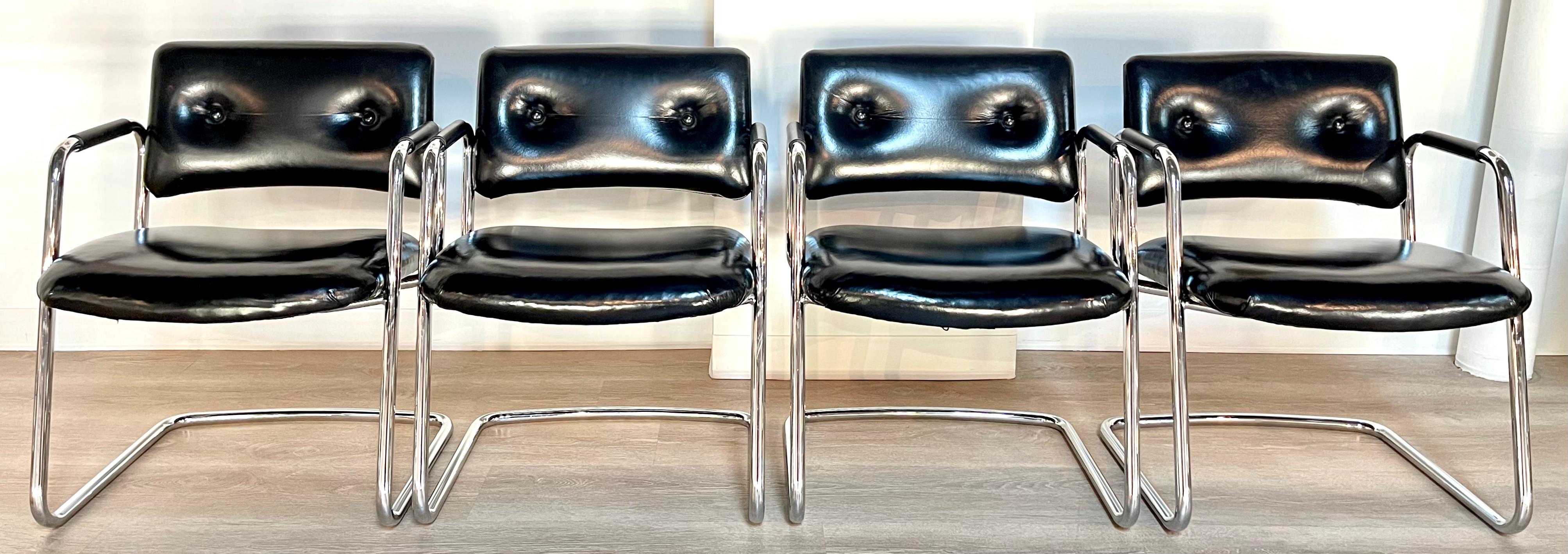 Chrome chair with black vinyl. Great condition to chrome and vinyl.

Measures: 30.5”H x 24”W x 20”D

SH: 17.5”

SD: 19.5”.