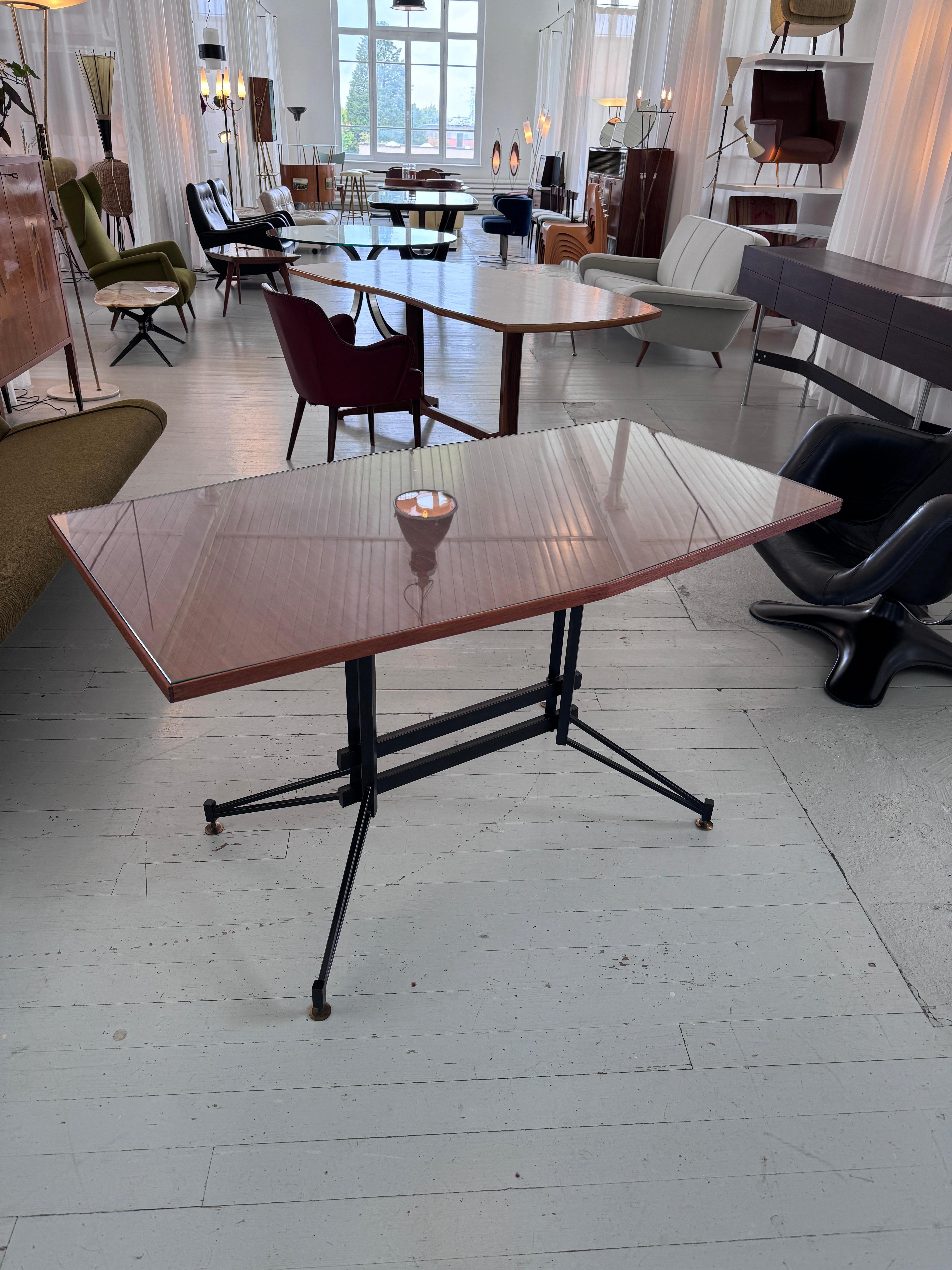 Mesa de comedor o de escritorio italiana, años 50 en venta 2