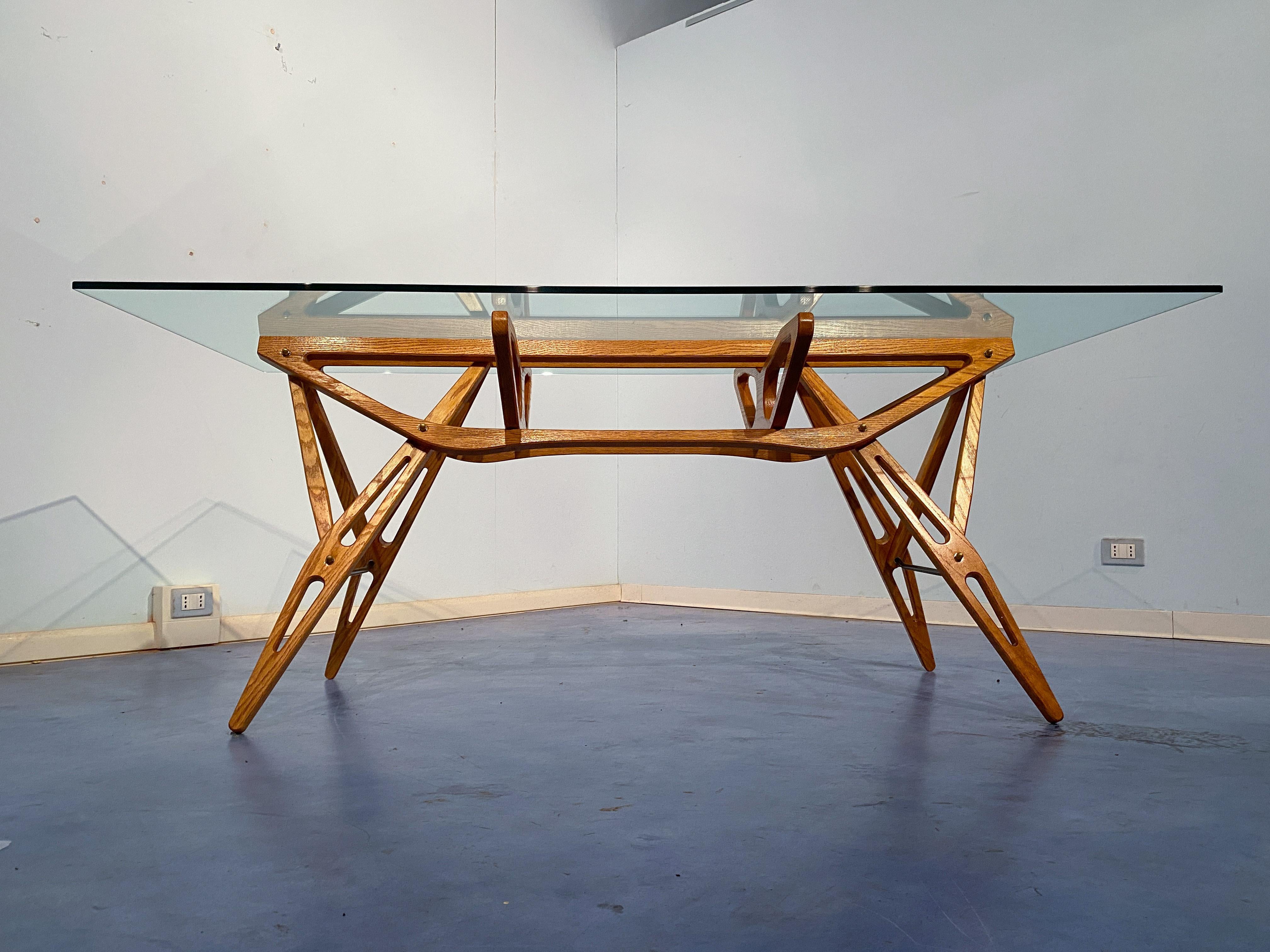 Table italienne « Reale Table » conçue par Carlo Mollino et produite par Zanotta, 1990 en vente 10