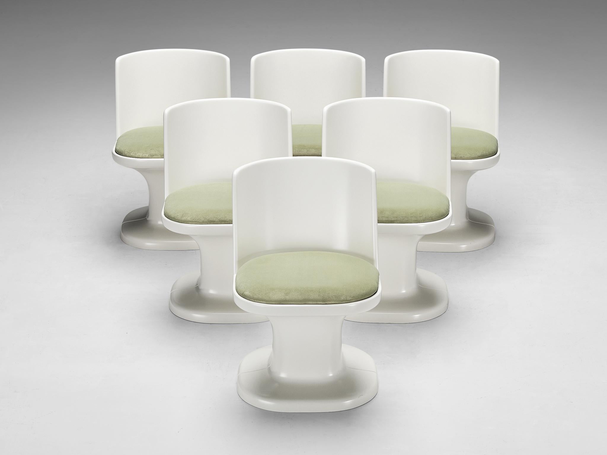 Italian Dining Set in White Coated Wood and Pastel Green Upholstery  For Sale 1