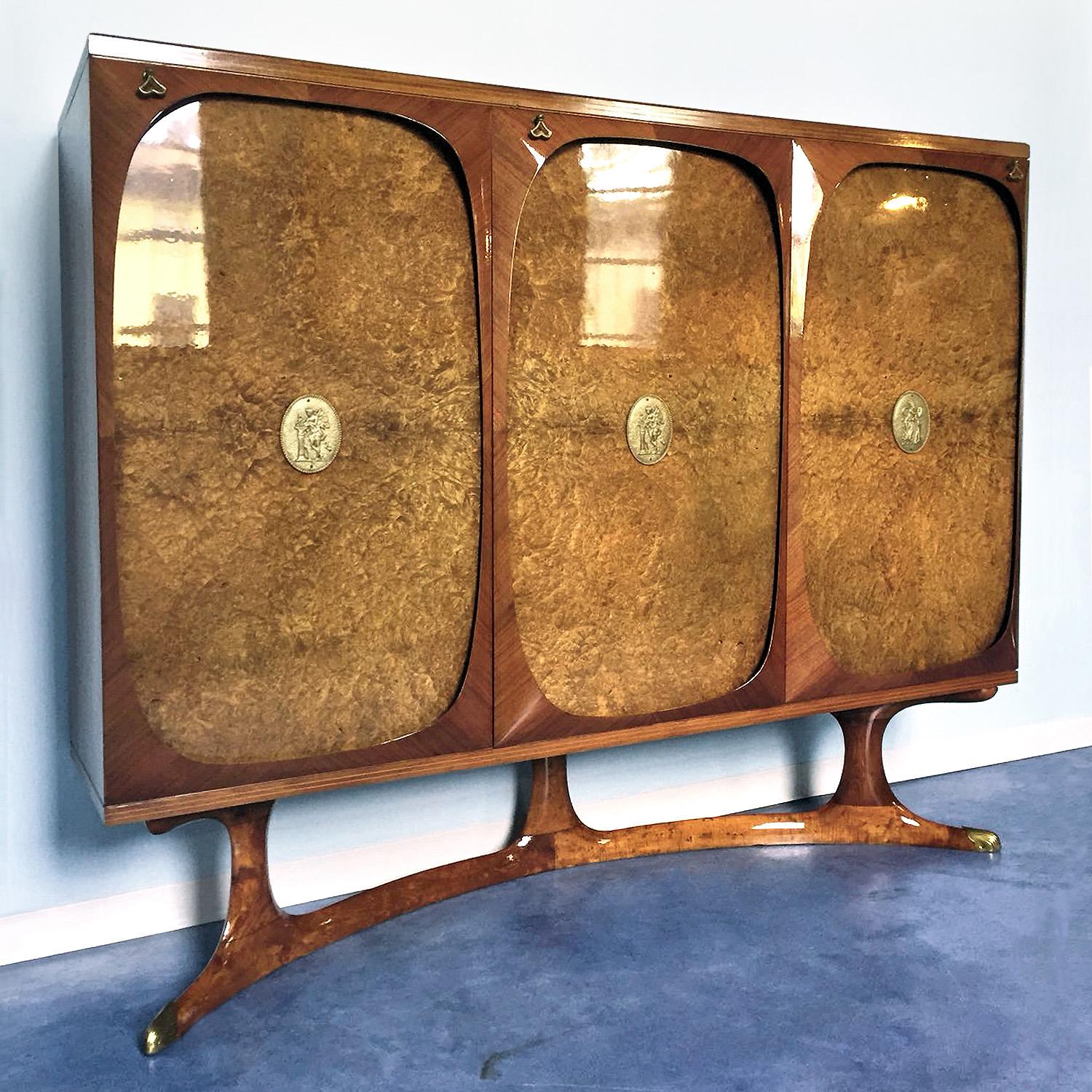 Italian Dining Set of Two Sideboard in Birch Briar Root by Vittorio Dassi, 1950s In Good Condition In Traversetolo, IT