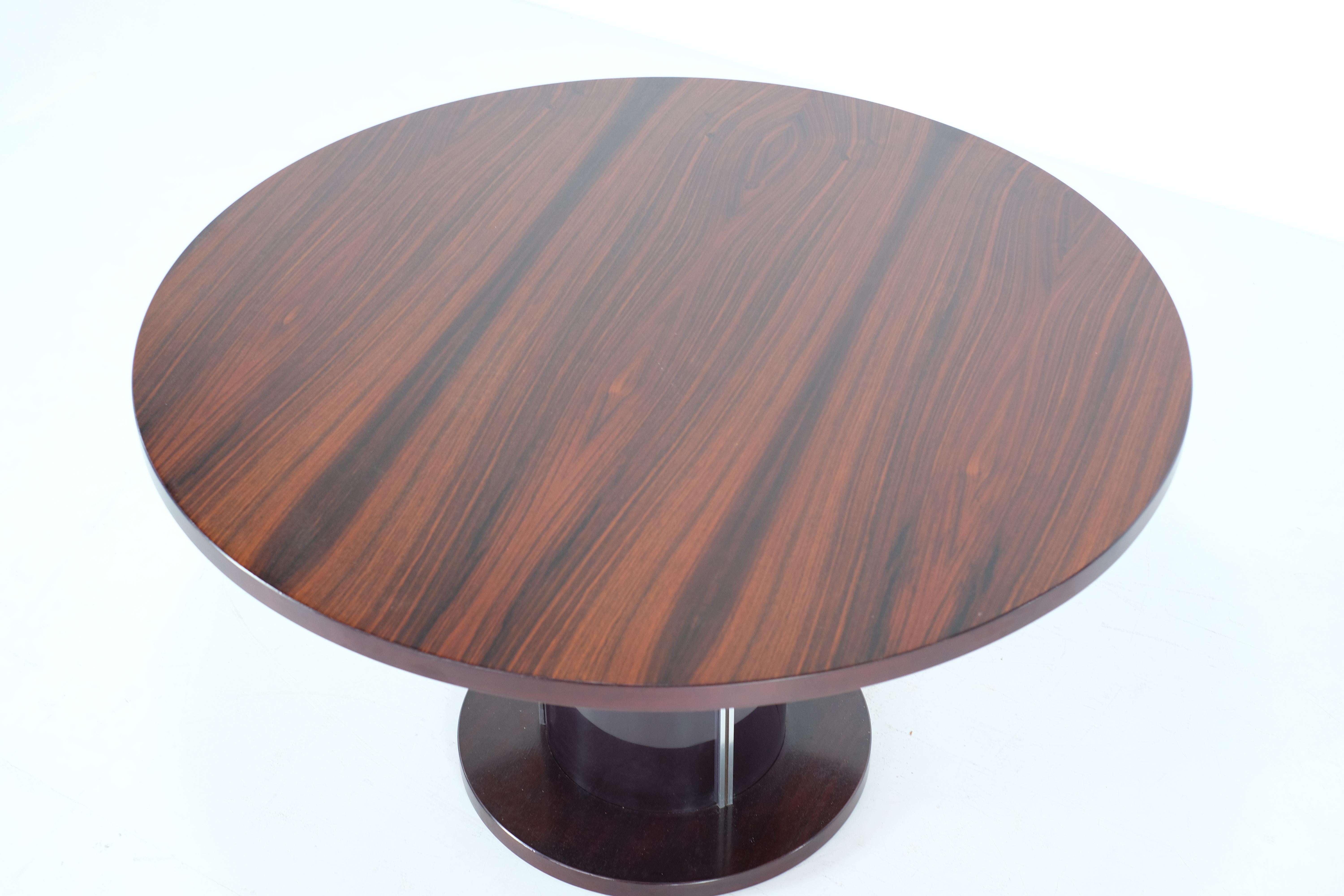 Table de salle à manger italienne - années 1970 en vente 2