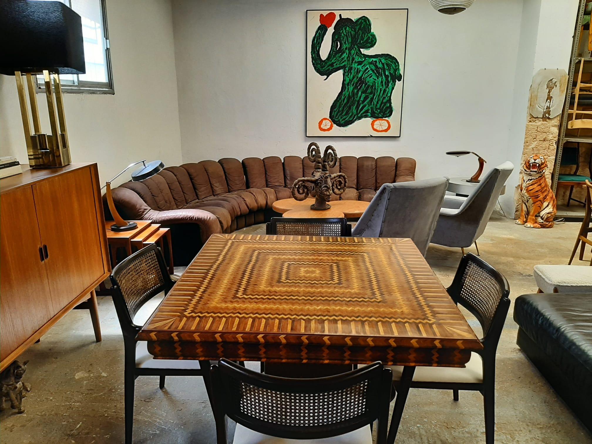 Italian Dining Table Bespoke in the 1940s, Mid-Century Dining Table For Sale 2