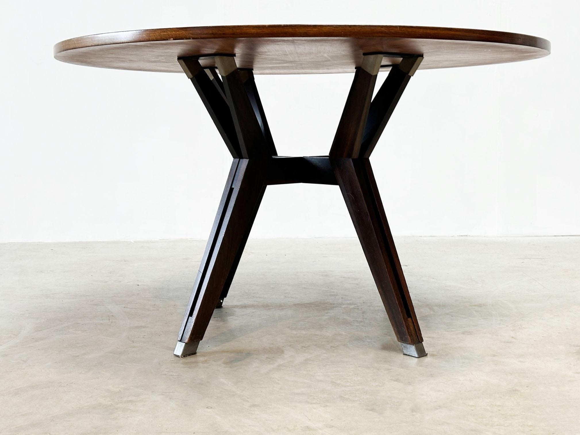 Wood Italian dining table by Ennio Fazioli and Ico Parisi for Mim Roma