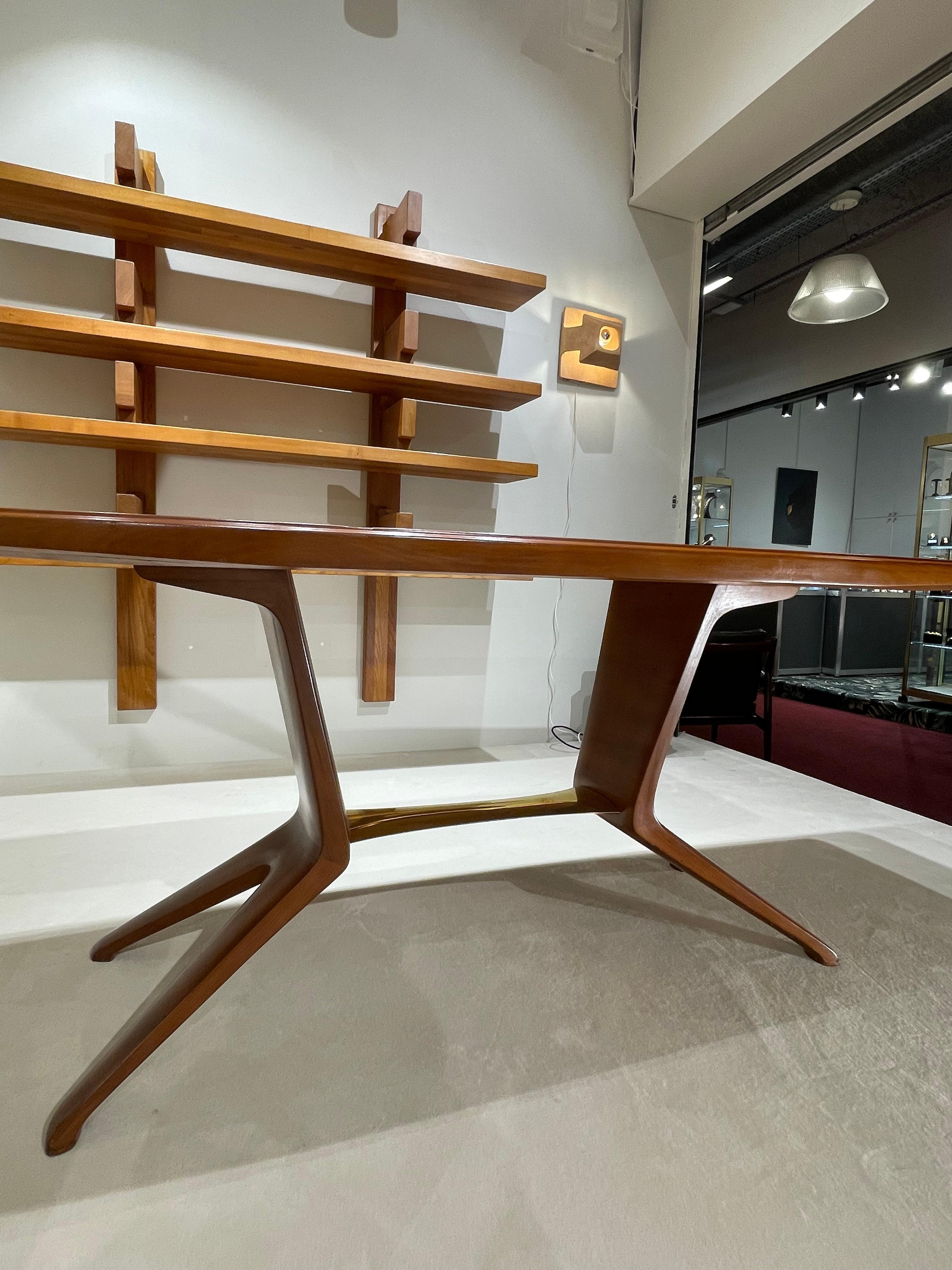 Fin du 20e siècle Table à manger italienne en bois de frêne en vente