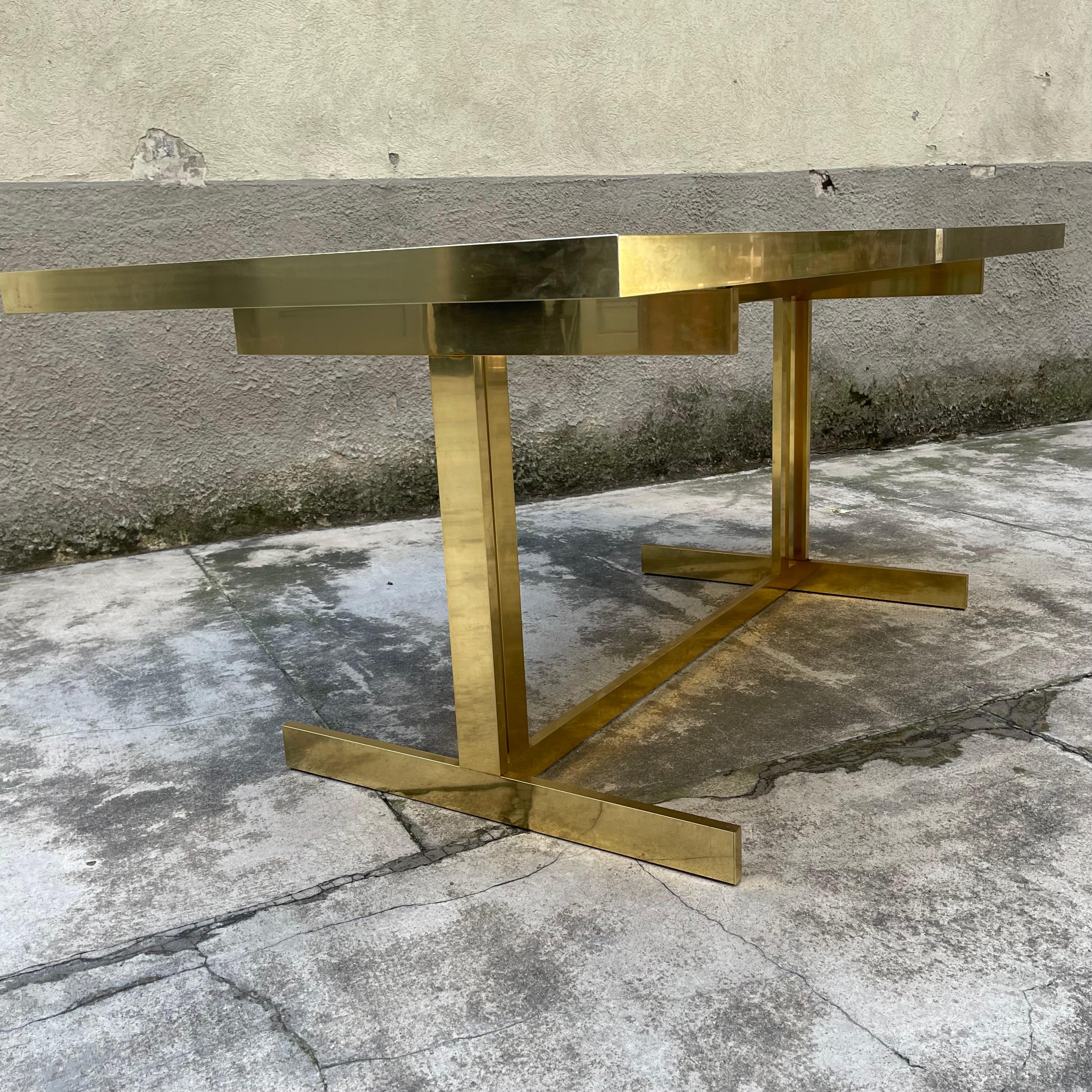 Italian Dining Table in Brass and Laminate by Mario Sabot, 1980s For Sale 1