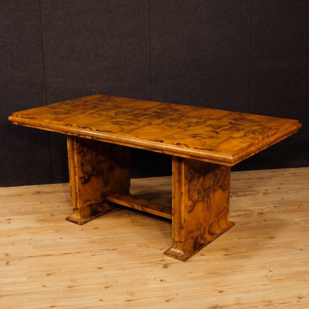 Italian Dining Table in Burl Walnut Wood in Art Deco Style from 20th Century 1