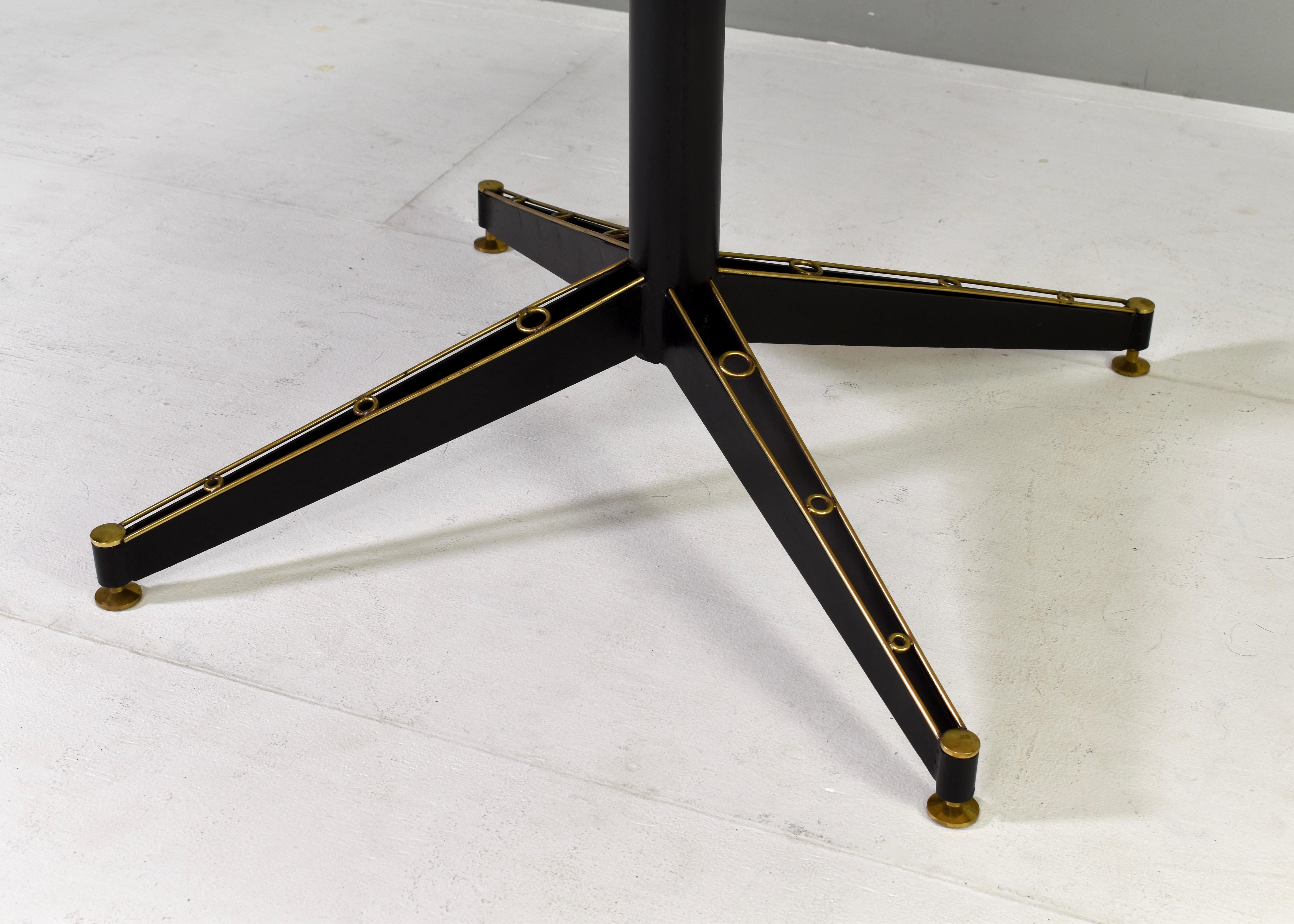 Italian dining table with marble top and brass details – Italy, circa 1950 4