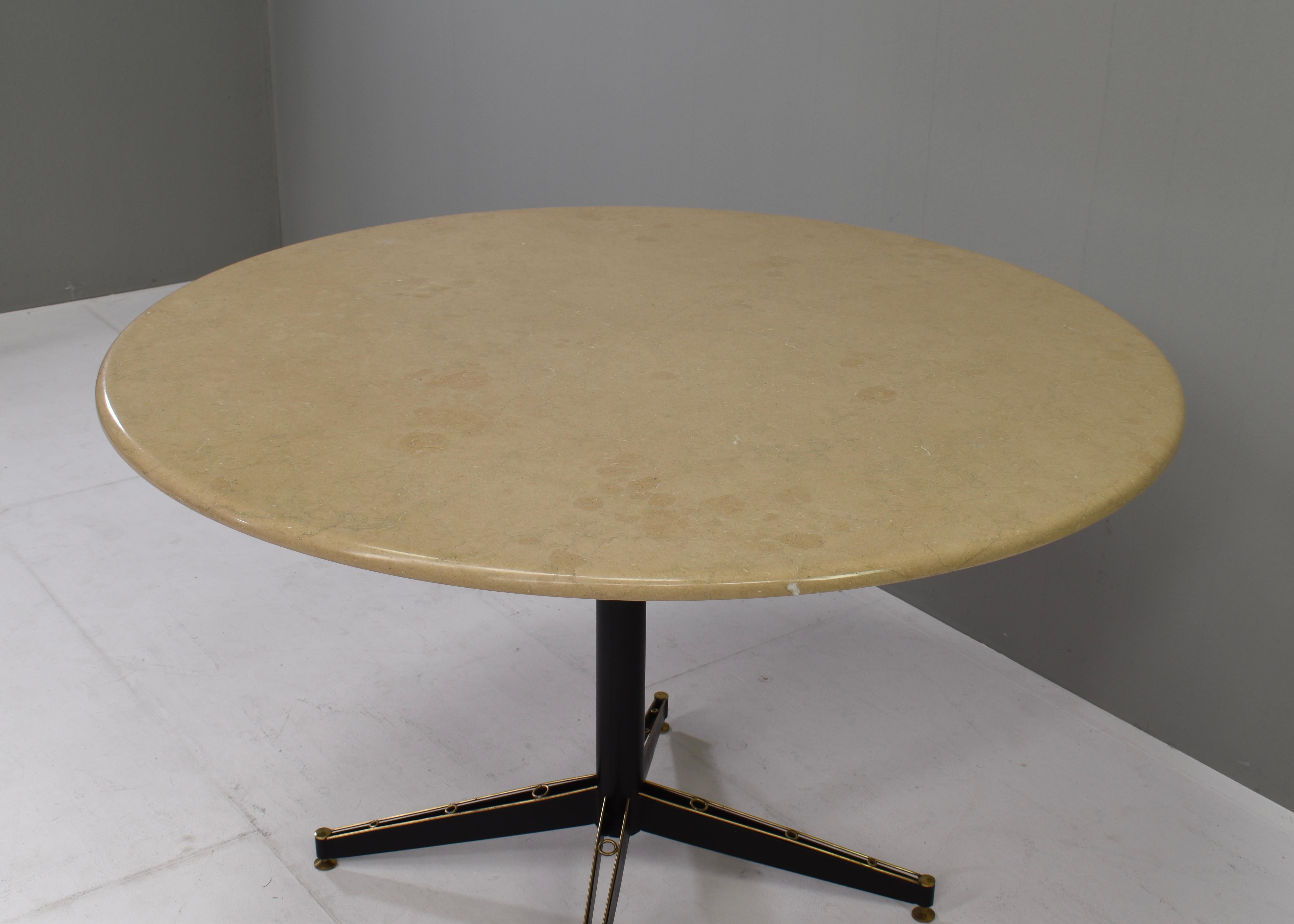 Mid-Century Modern Italian dining table with marble top and brass details – Italy, circa 1950