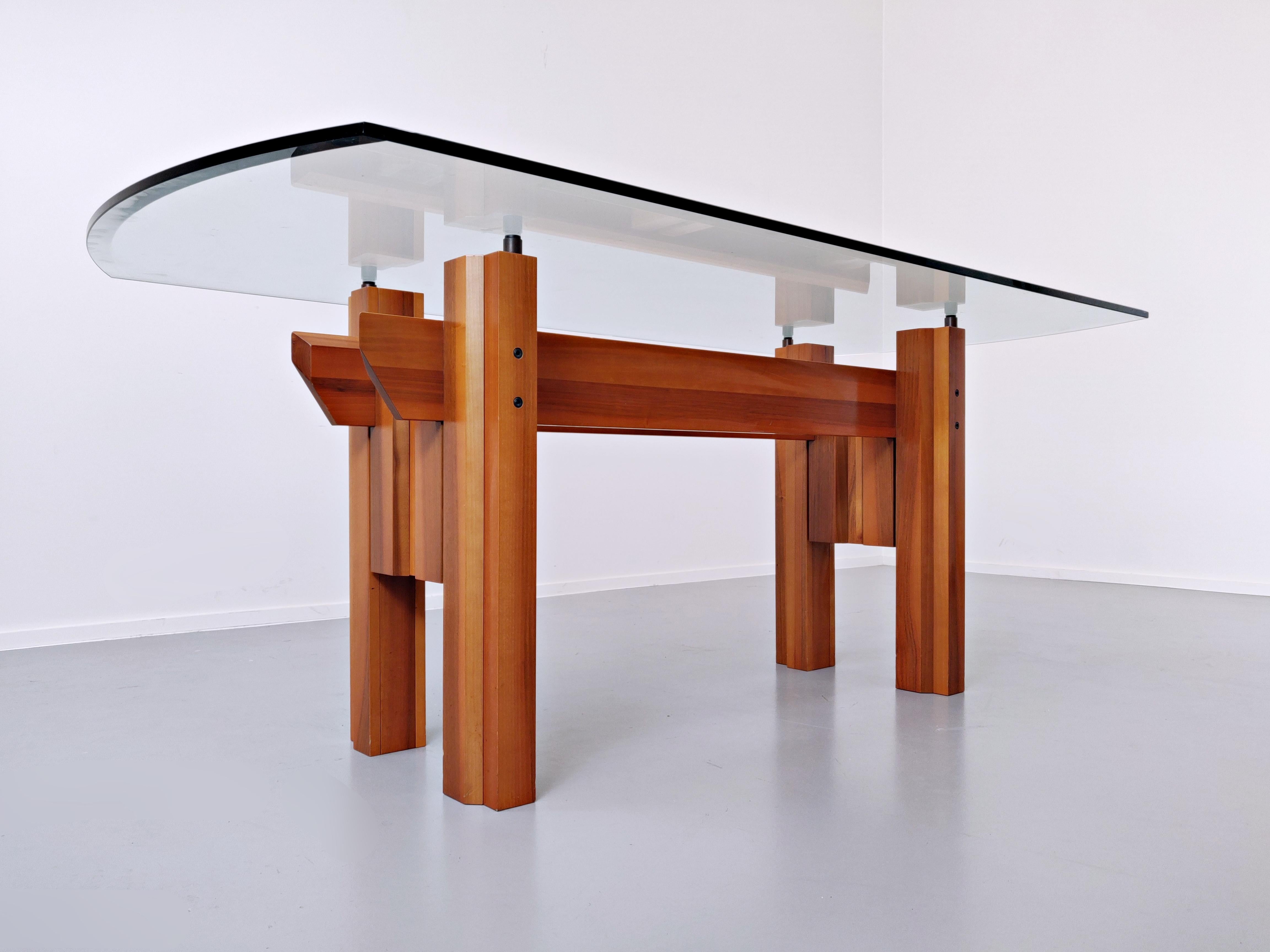 Italian Dining Table, Wood And Glass Top By Franco Poli For Bernini C. 1979 For Sale 1