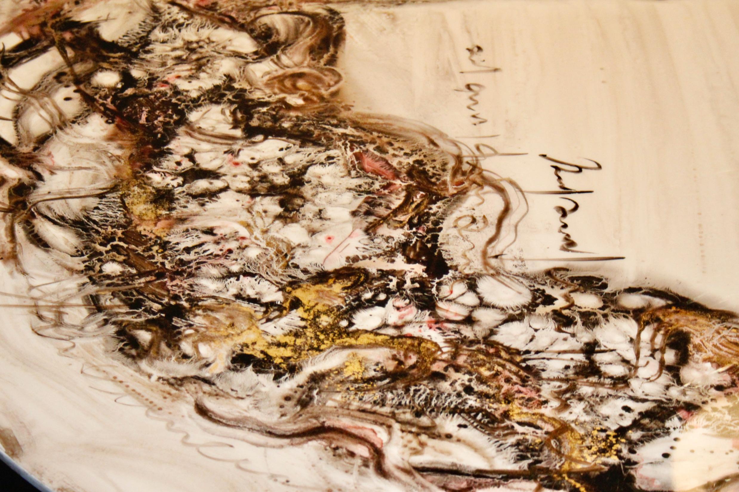 Table de salle à manger italienne en métal et résine en vente 2