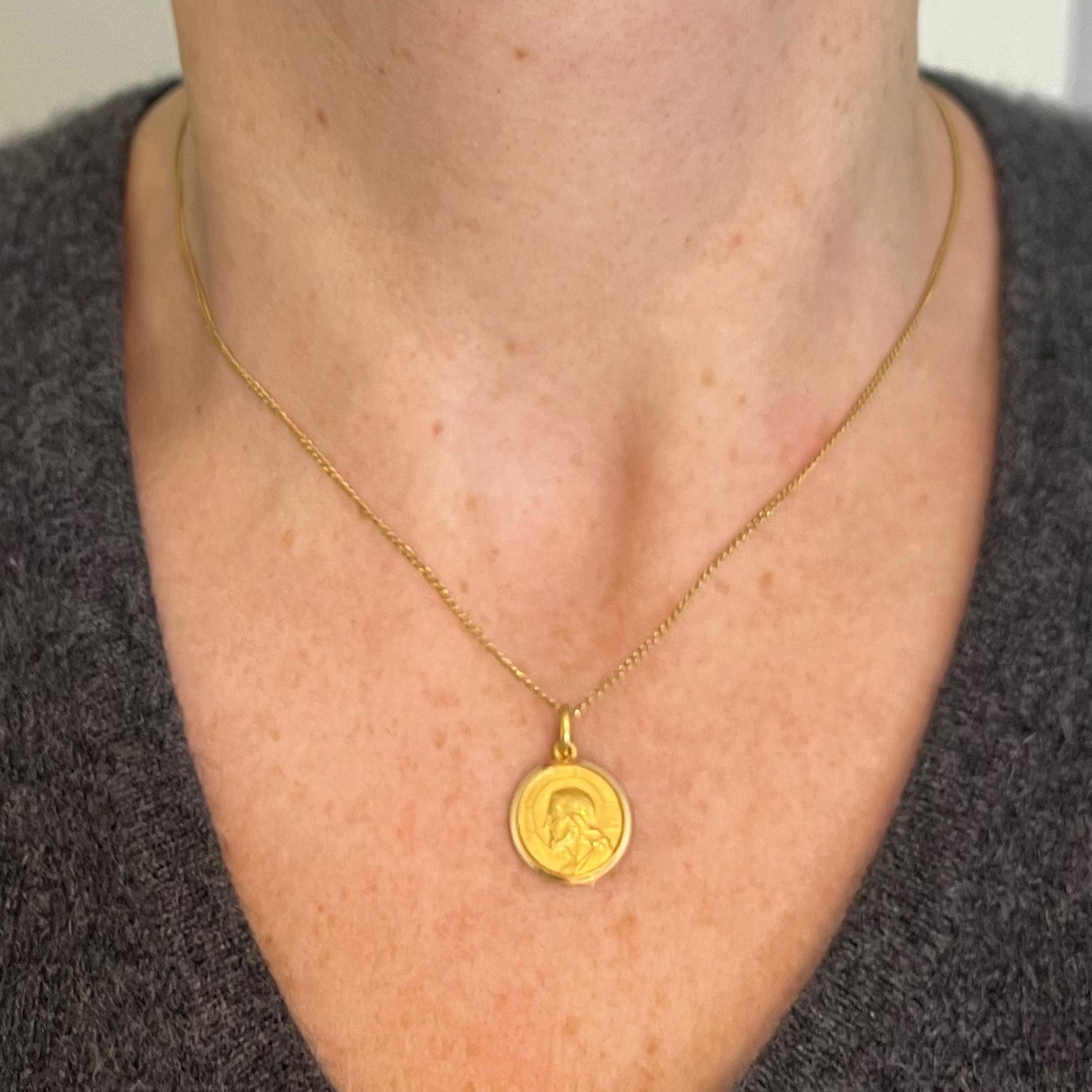 da uomo o donna Ciondolo Charm in oro giallo 18 carati con Dio Ti Protegga in vendita