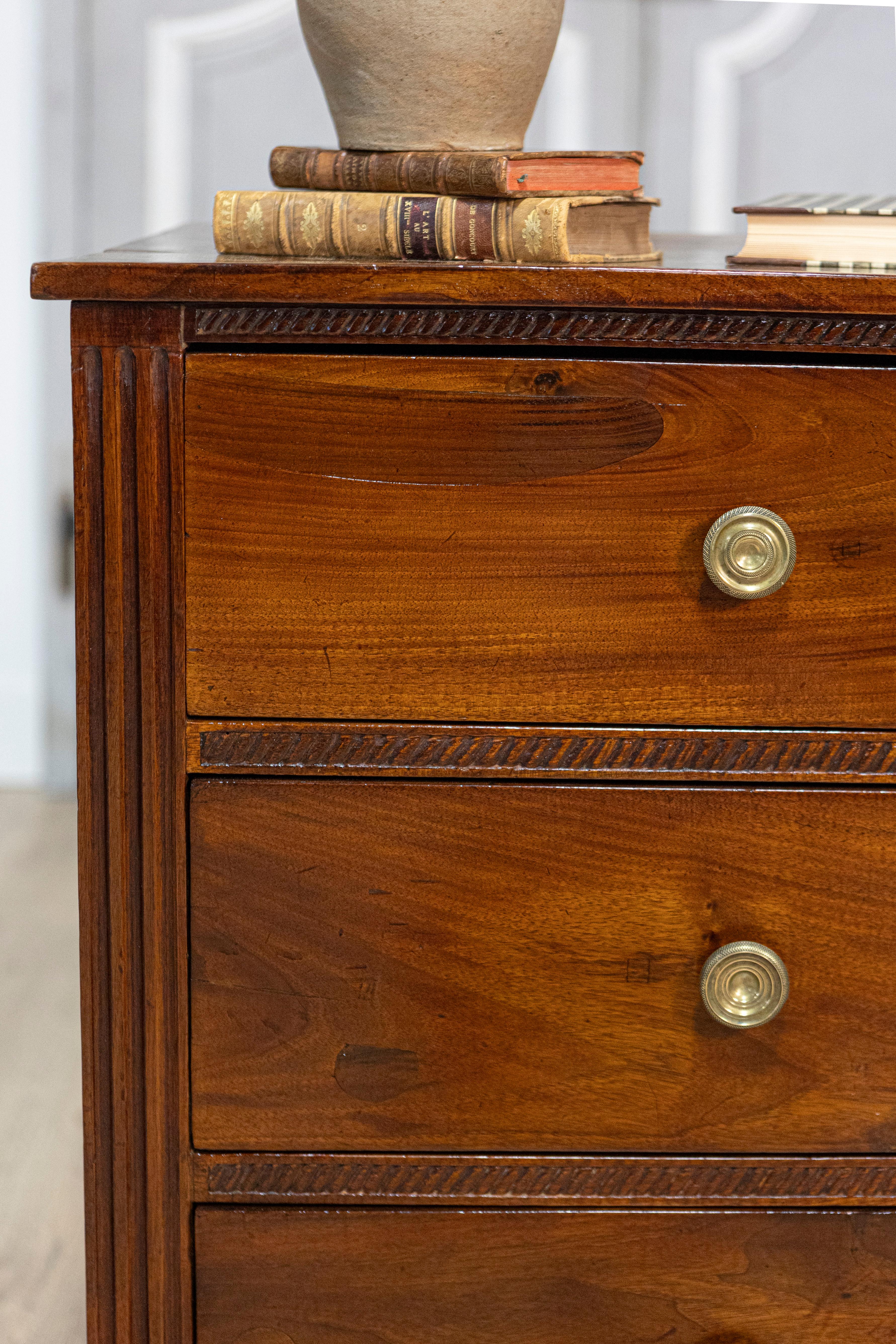 Italian Directoire Period Late 18th Century Three Drawer Walnut Bedside Chest For Sale 8