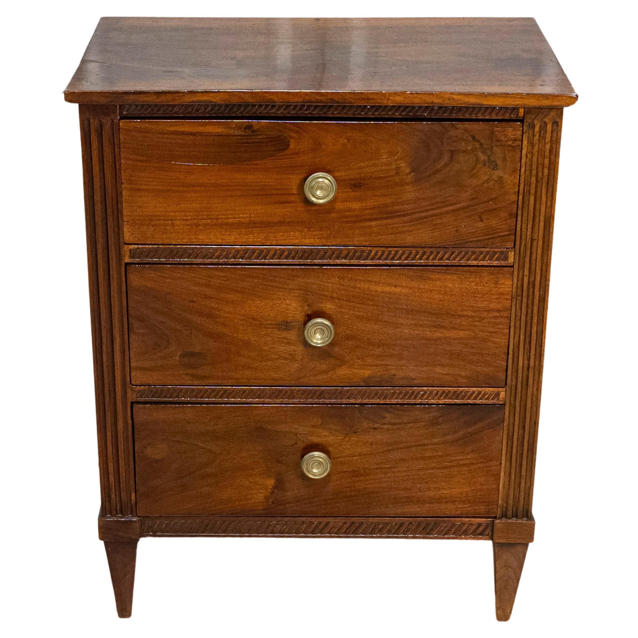 Italian Directoire Period Late 18th Century Three Drawer Walnut Bedside Chest For Sale