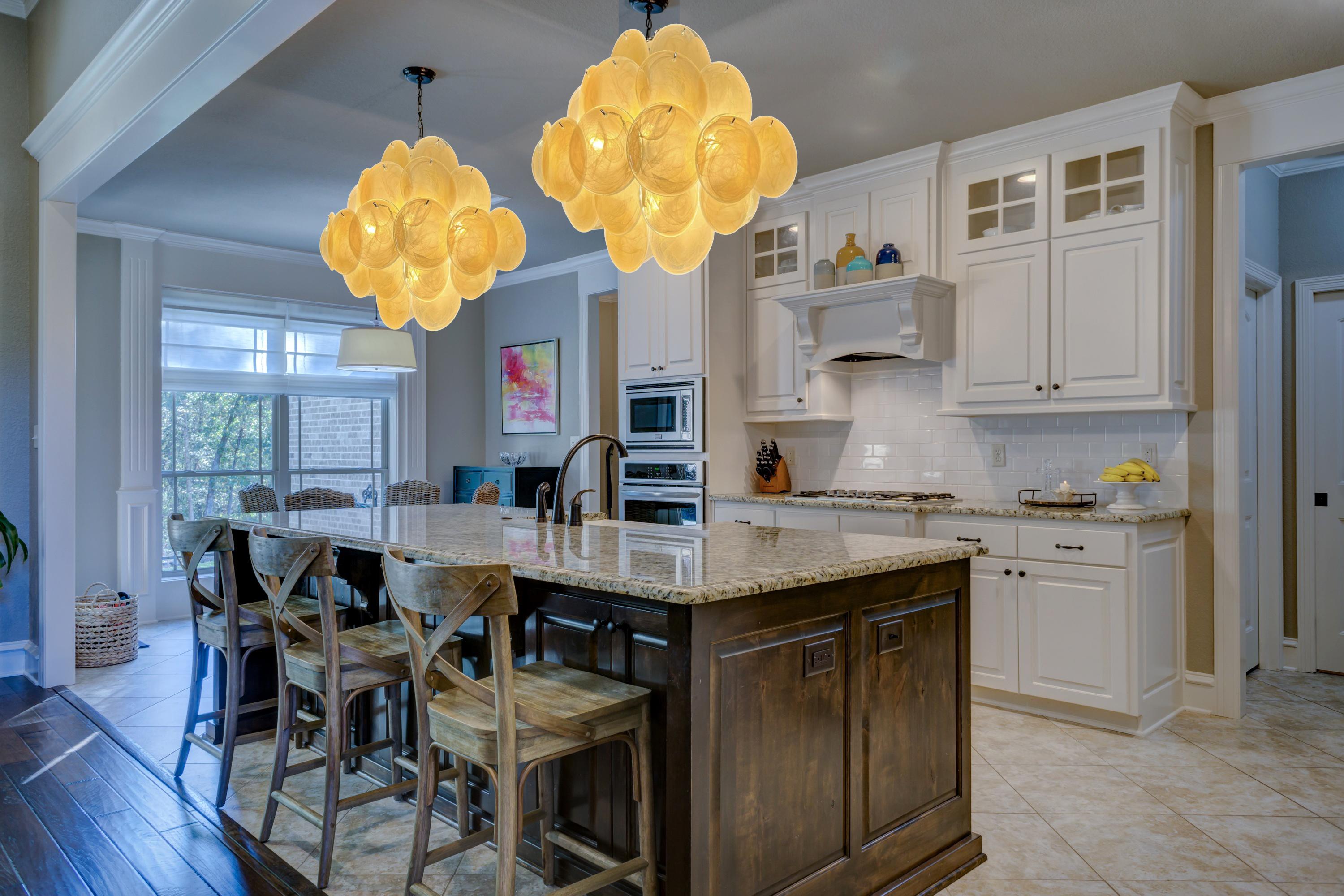 Italienischer Murano-Kronleuchter mit Scheibe im Angebot 3