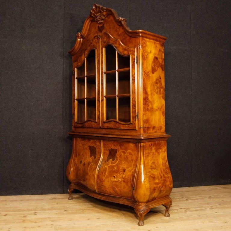 Italian Display in Inlaid Wood from 20th Century For Sale at