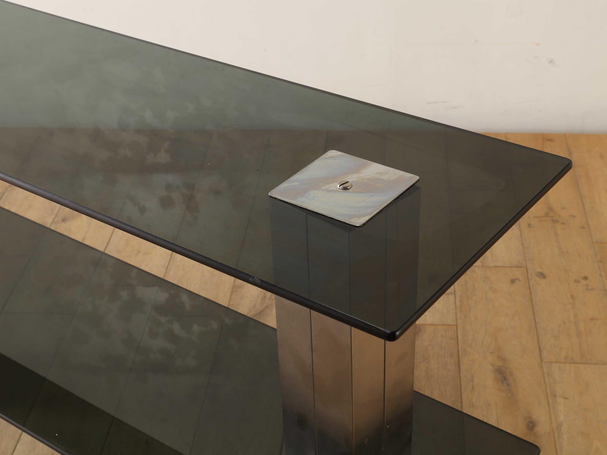 Late 20th Century Italian Display Shelf 1970's For Sale