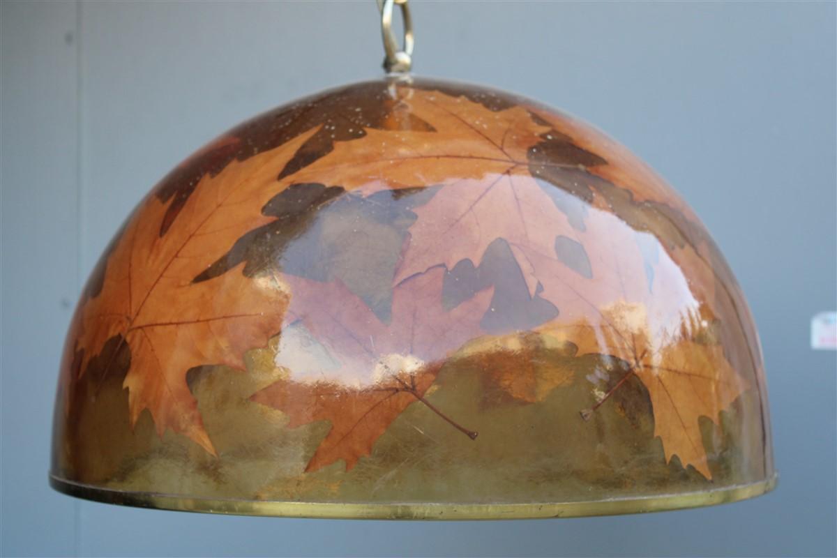 Italian Dome Chandelier in Resin with Plane Leaves Design 1970 Brass For Sale 2