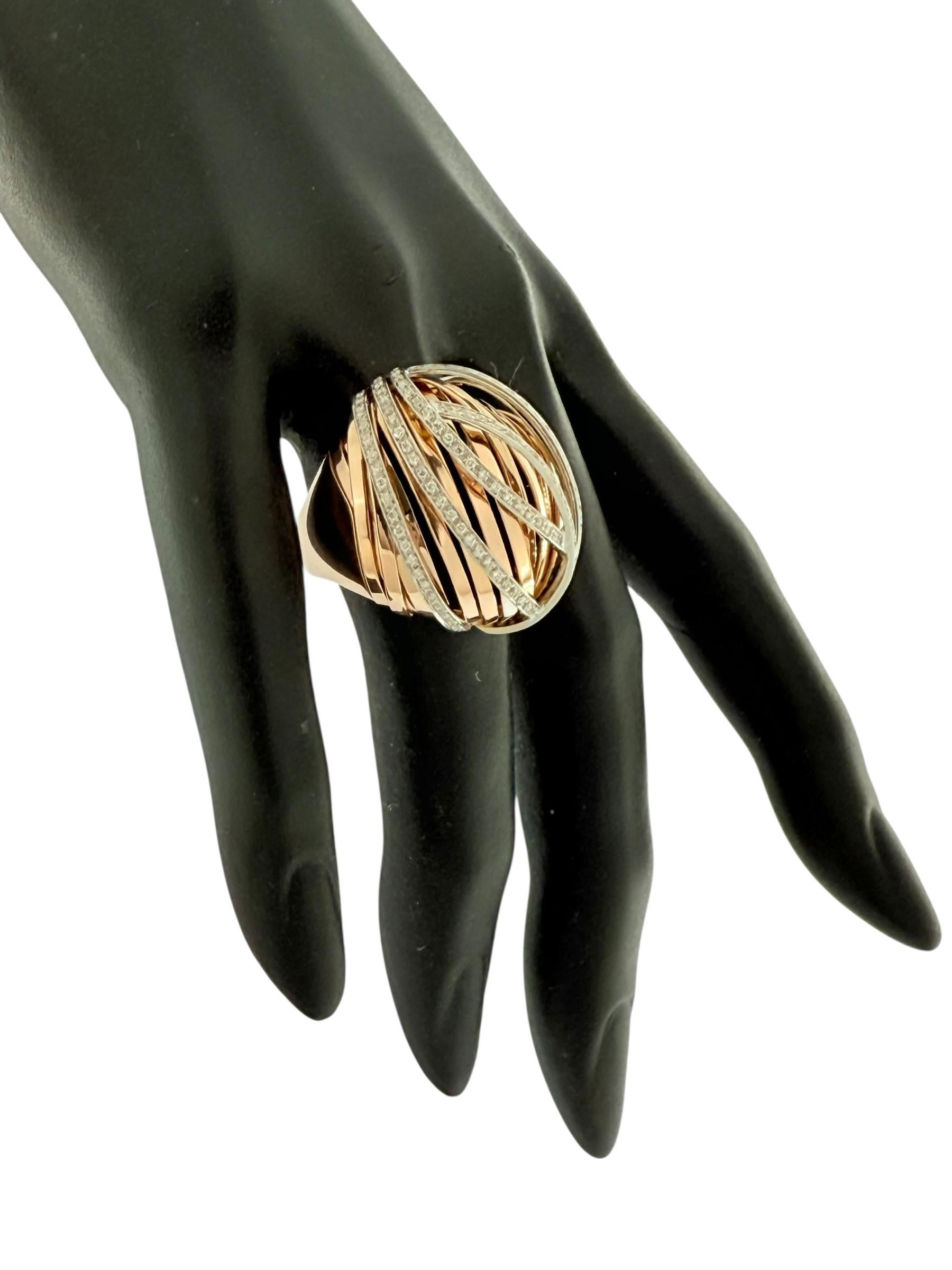 Bague dôme italienne en or blanc et rose avec diamants en vente 3