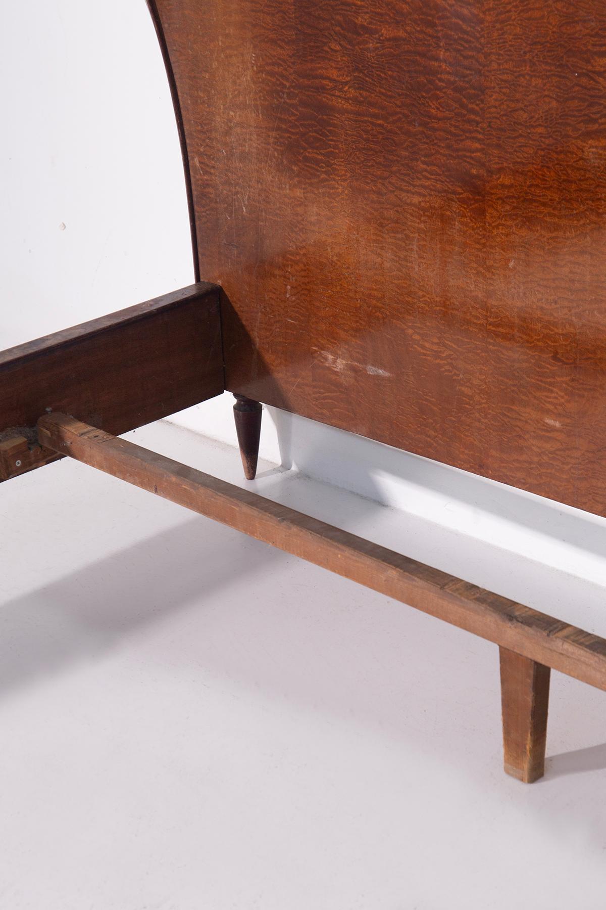 Italian double bed by Paolo Buffa and Serafino Arrighi For Sale 3