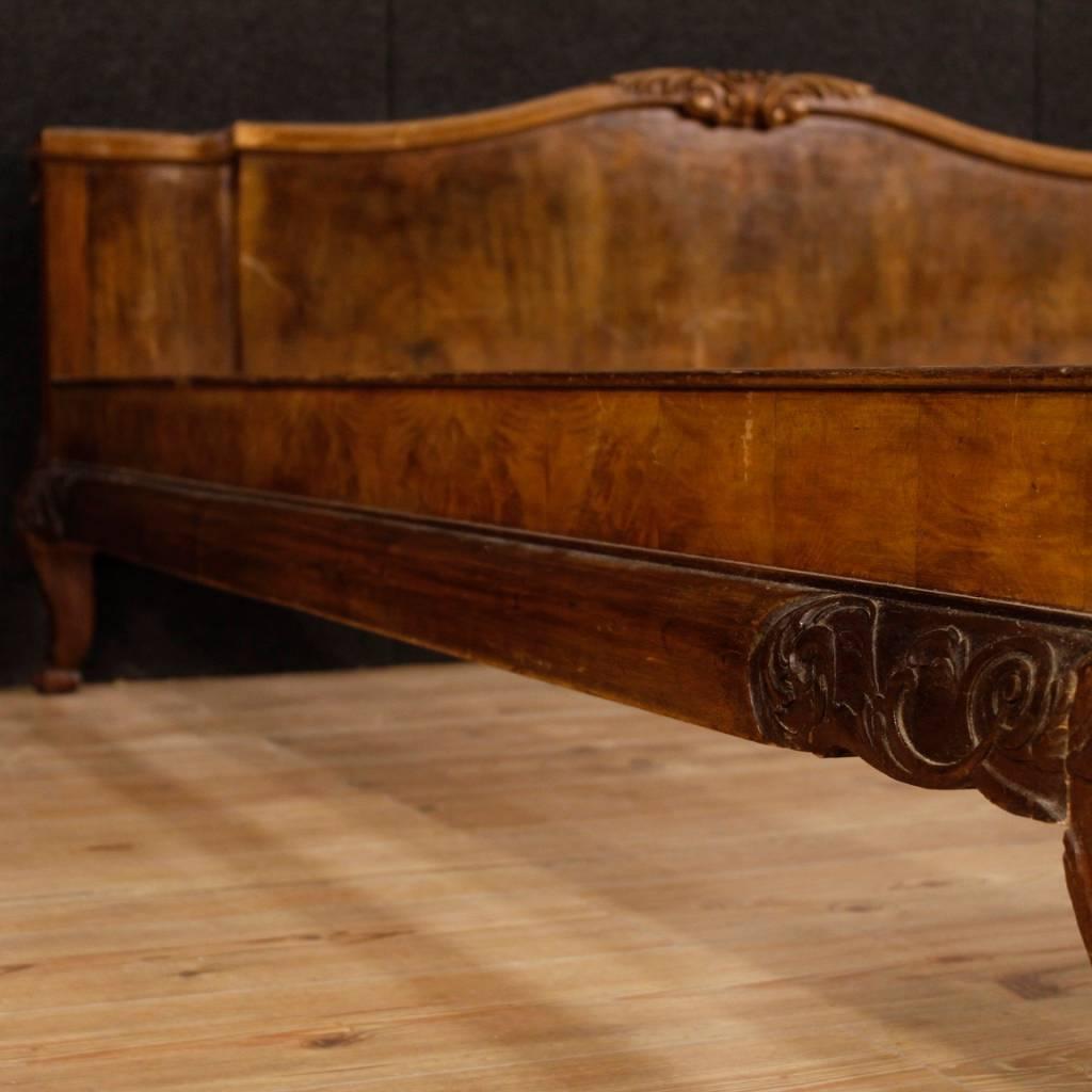 Italian Double Bed in Carved Walnut, Burl Walnut and Burl Elm from 20th Century 7