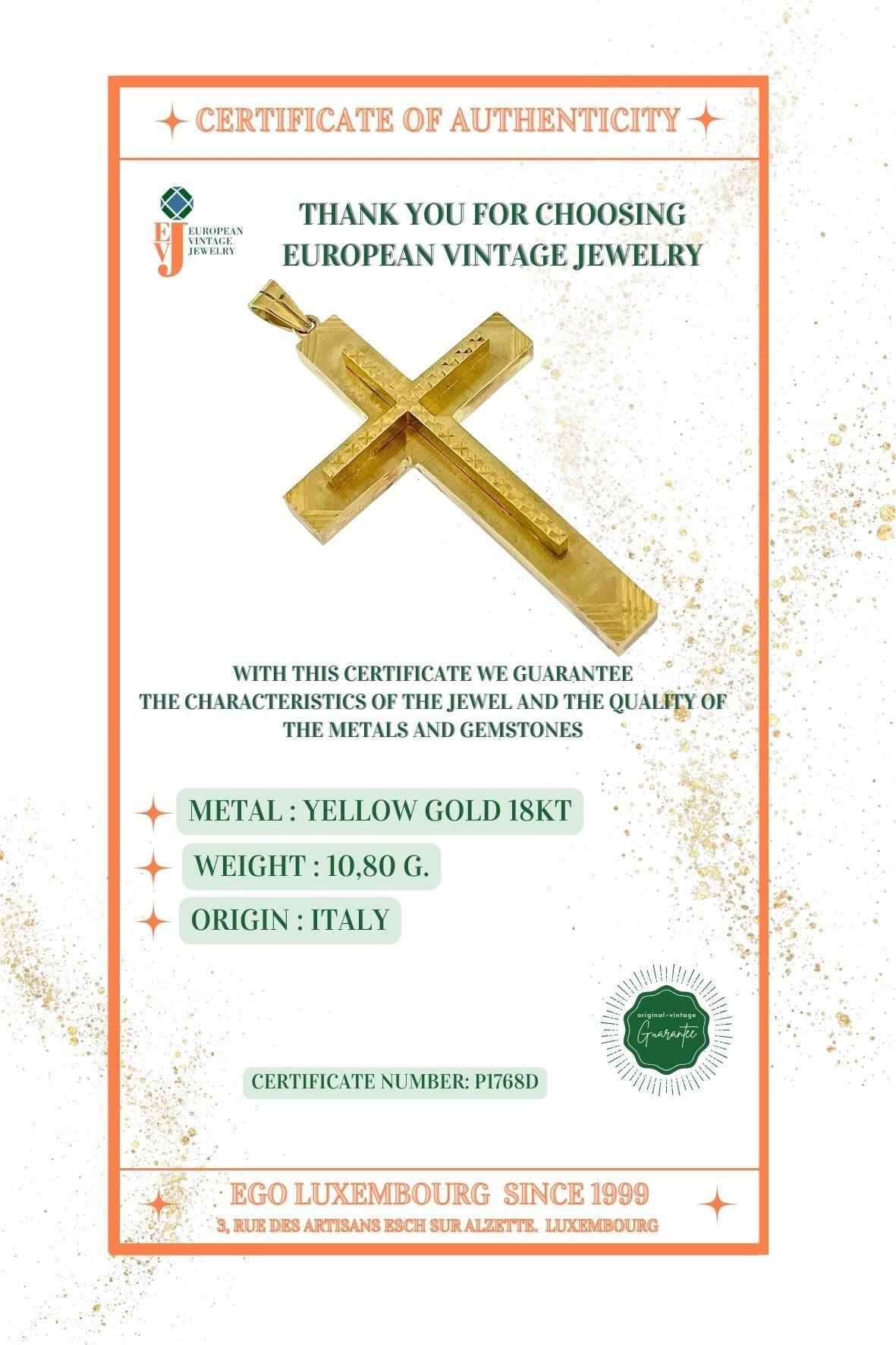 Italian Double Cross Yellow Gold Satin Finish For Sale 3