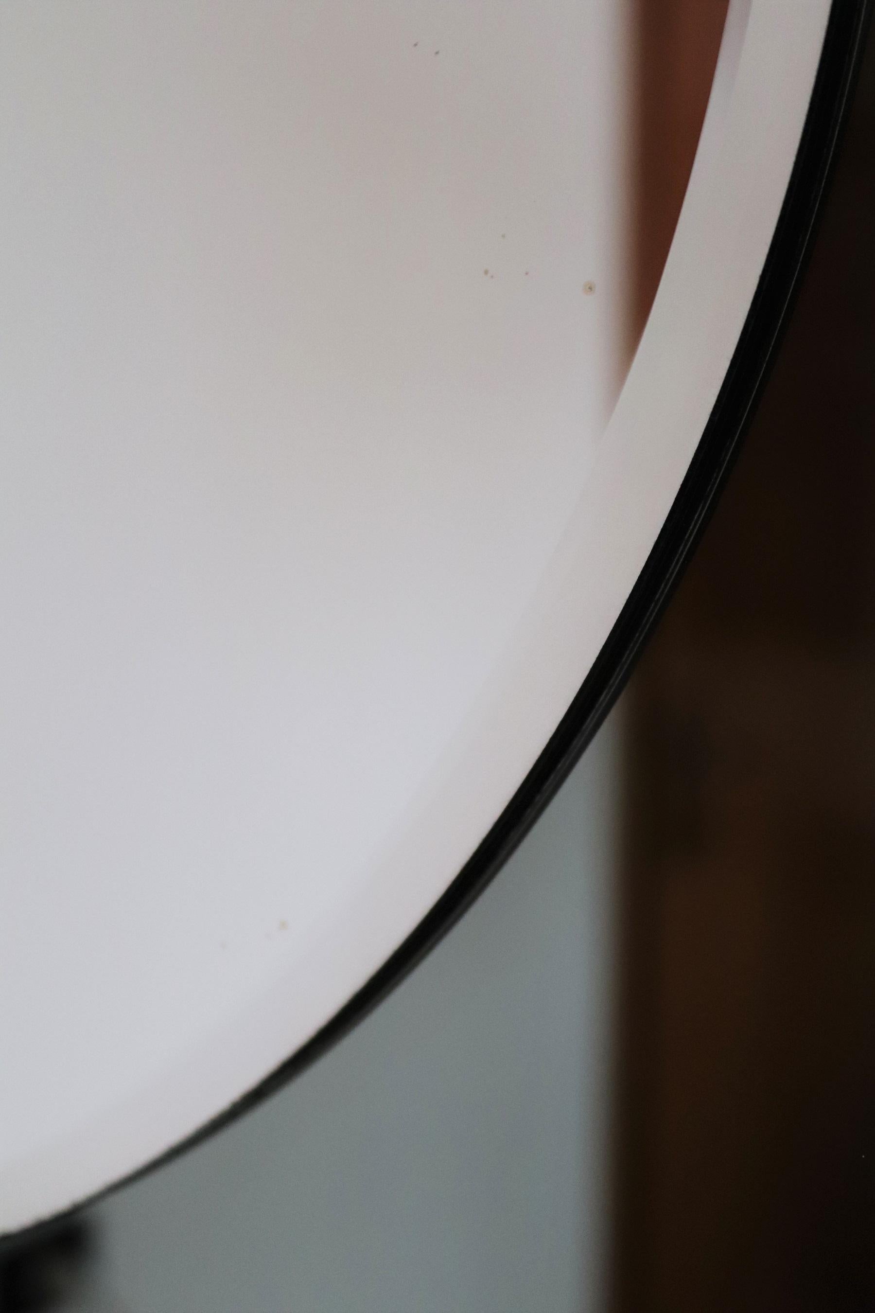 Miroir mural design italien en verre double avec cadre en laiton, années 1970 en vente 3