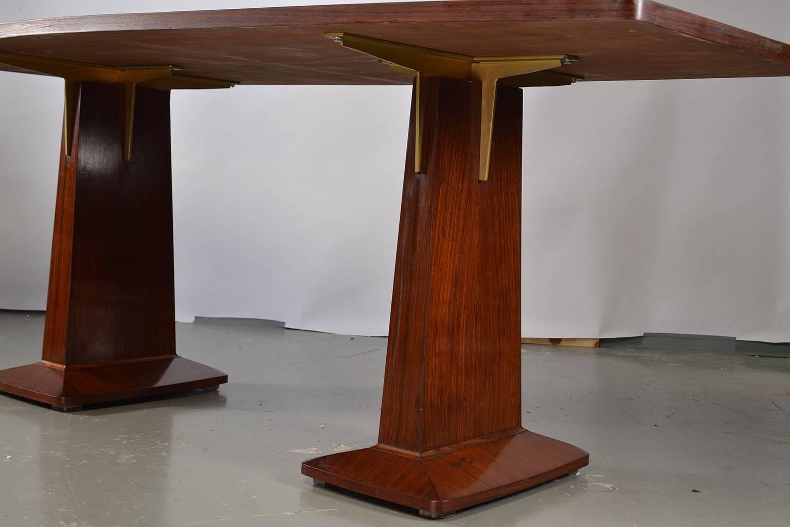 Italian Double Pedestal Table with Marble-Top in Style of Vittorio Dassi In Good Condition In Troy, MI