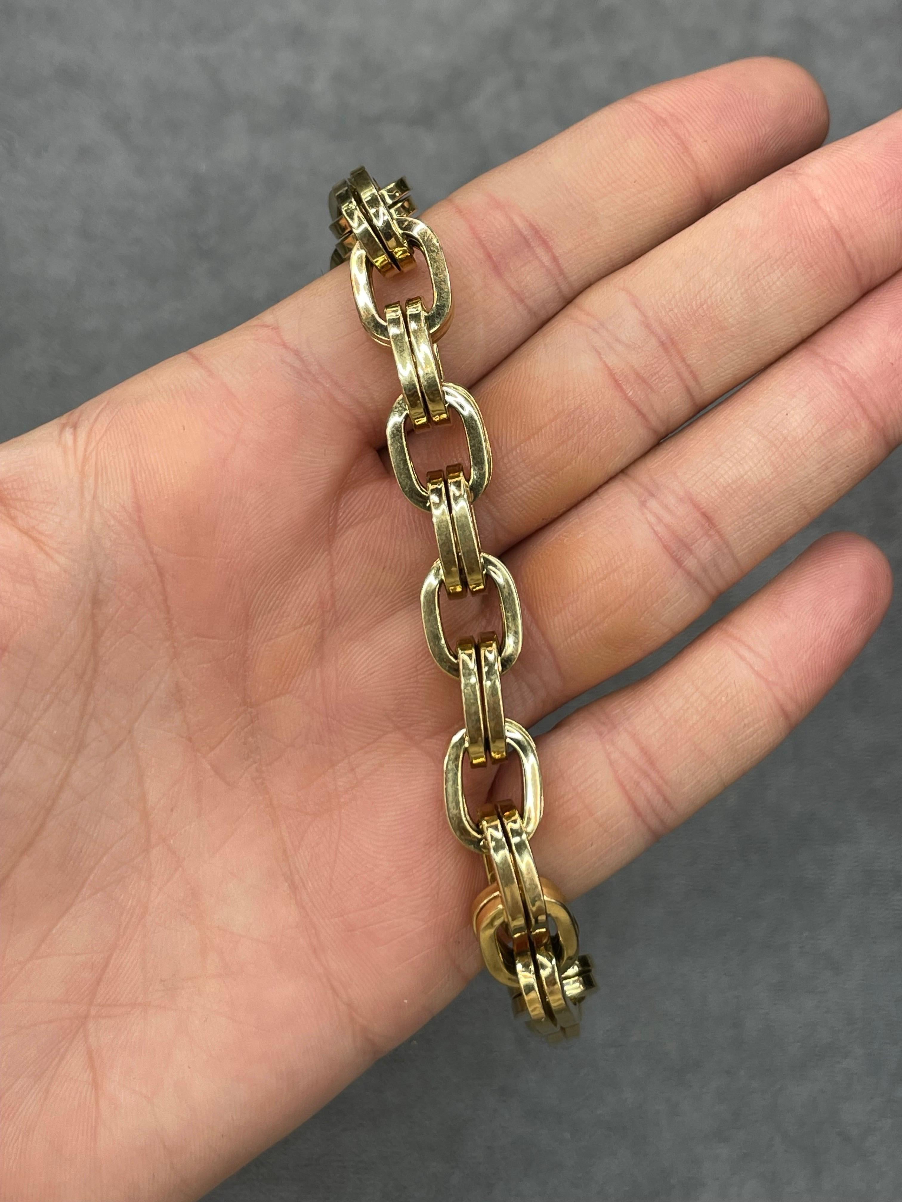 Women's Italian Double Square Link Bracelet 22.8 Grams 14 Karat Yellow Gold For Sale