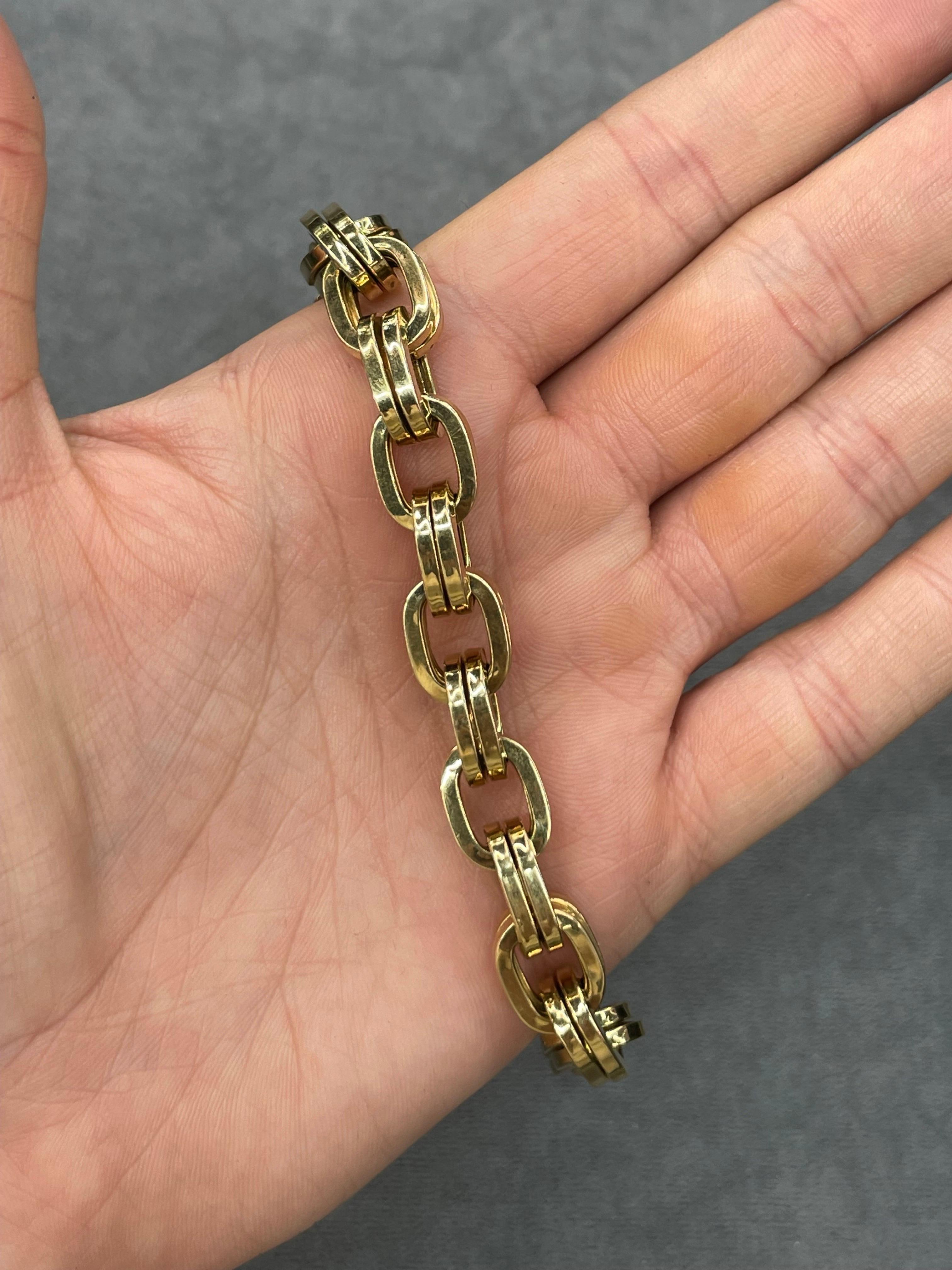 Italian Double Square Link Bracelet 22.8 Grams 14 Karat Yellow Gold For Sale 1
