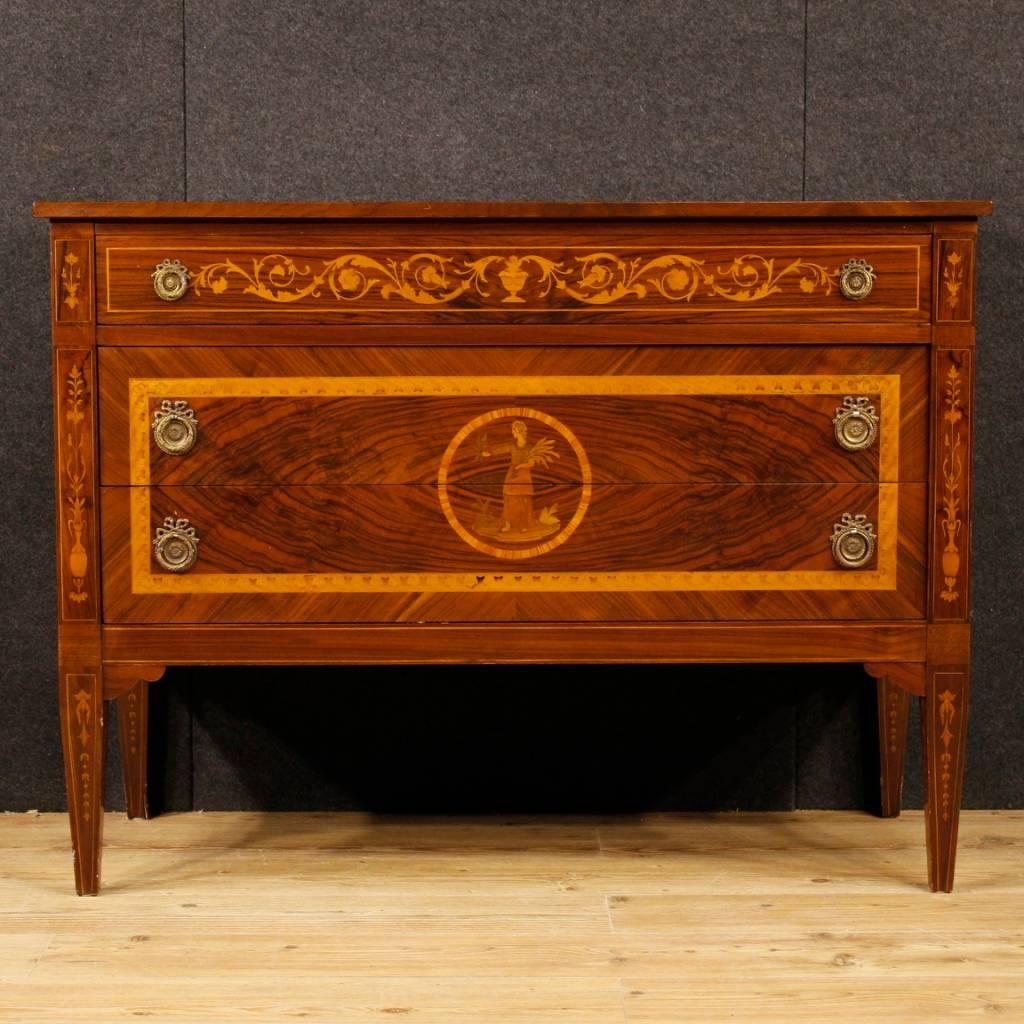 Italian Dresser in Inlaid Wood in Louis XVI Style from 20th Century In Good Condition In Vicoforte, Piedmont