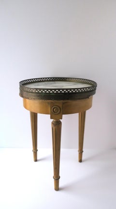 Tavolo da bere italiano con piano in marmo in stile neoclassico