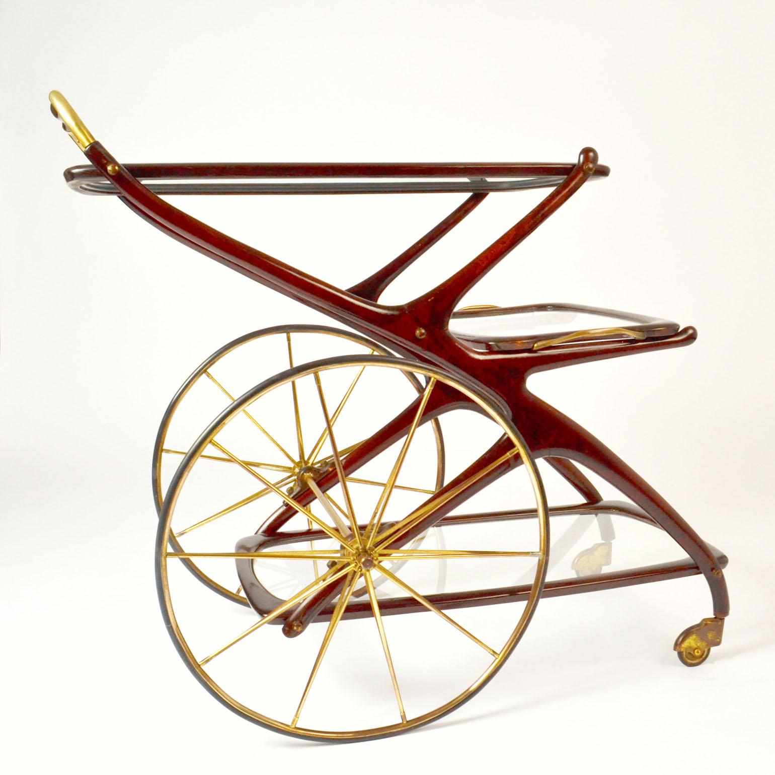 Milieu du XXe siècle Chariot à boissons italien par Cesare Lacca, années 1950 en vente