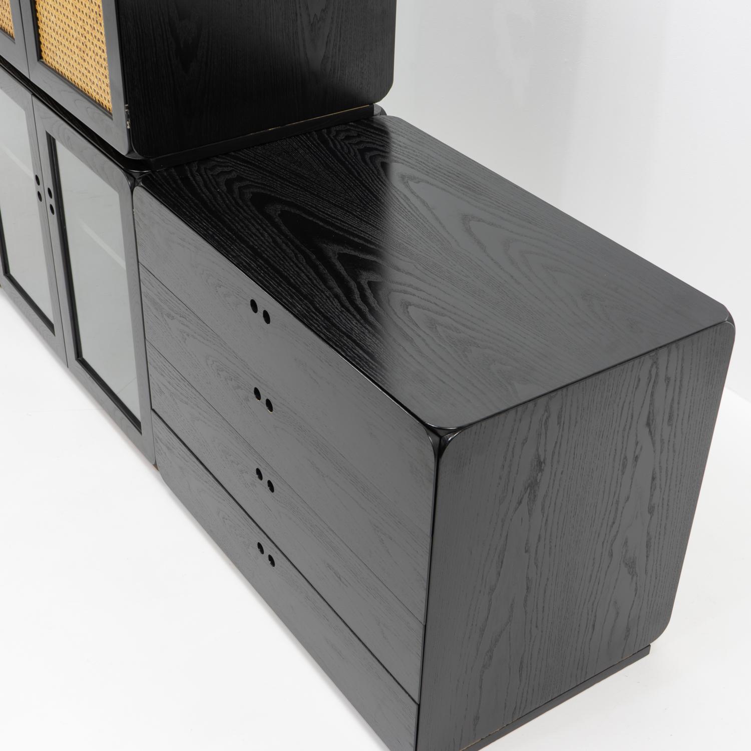 Italian / Dutch Design Derk Jan De Vries, Samara Storage Unit – 1970s For Sale 1