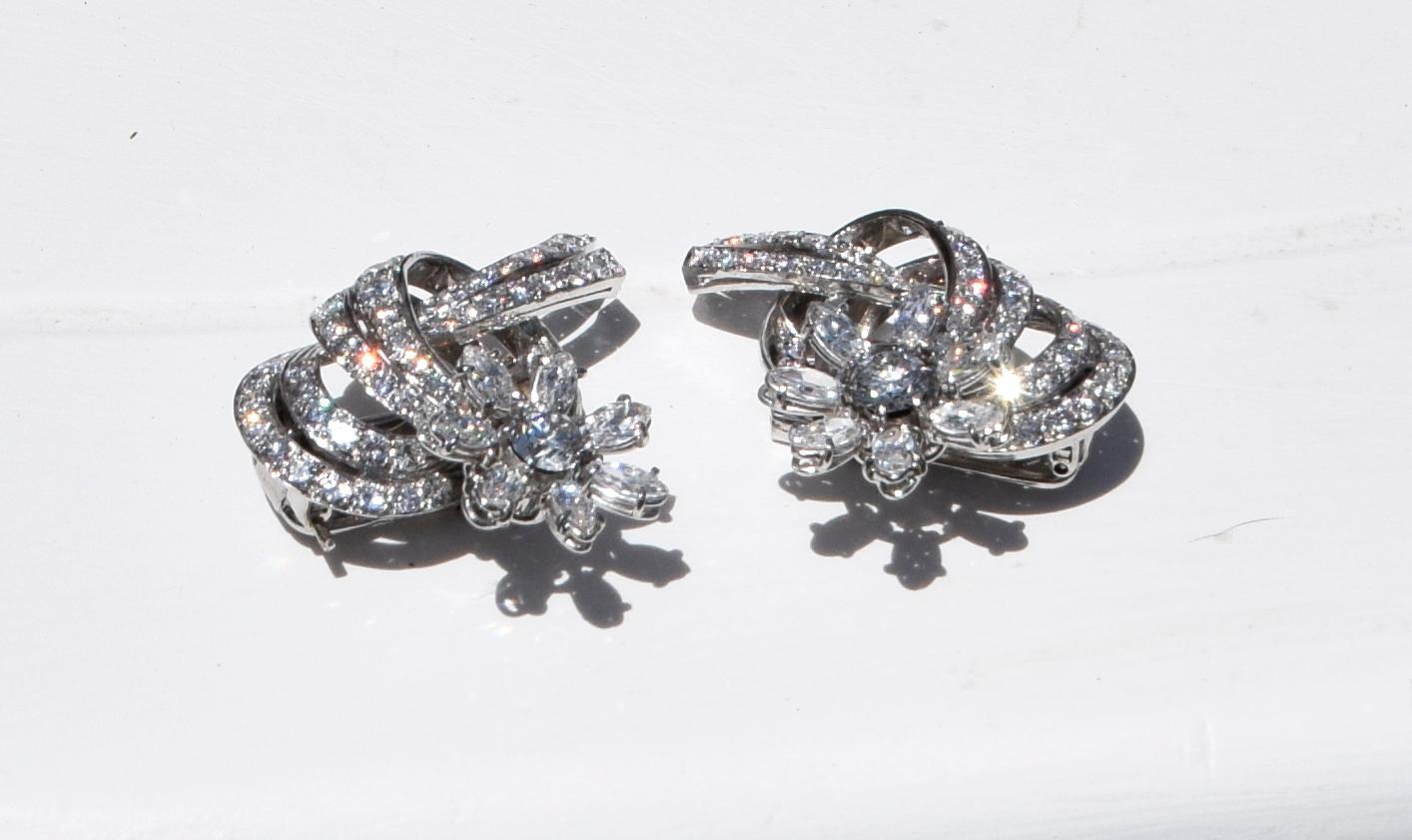 Italian Dutchess Heirloom 1950 Antique Vintage 9 Carat Diamond Platinum Earrings In Excellent Condition In Rome, IT